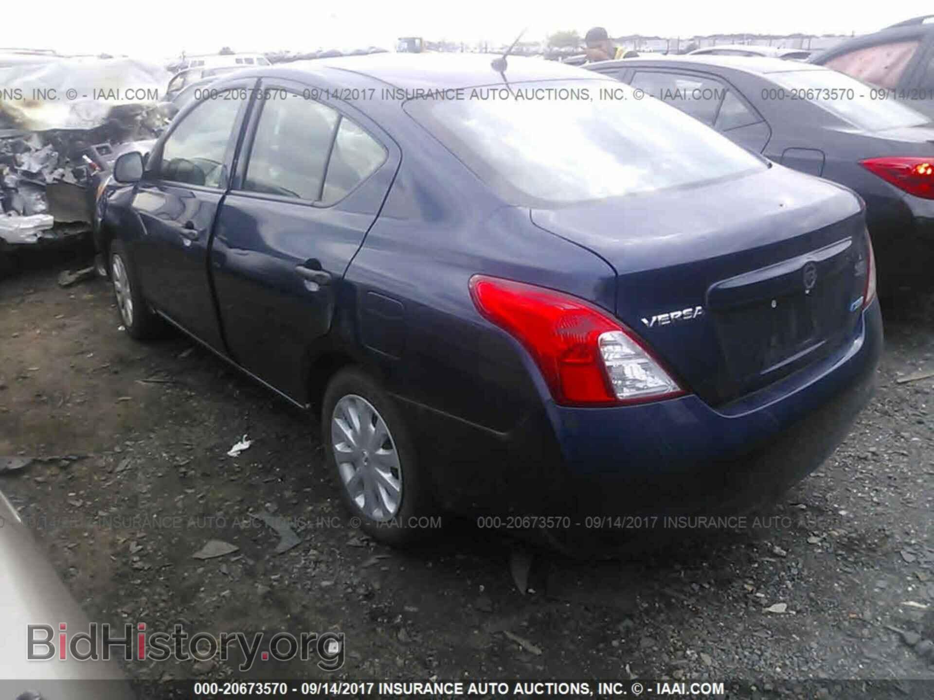 2014 Nissan Versa - VIN: 3N1CN7AP0EL852266 - Фото 3