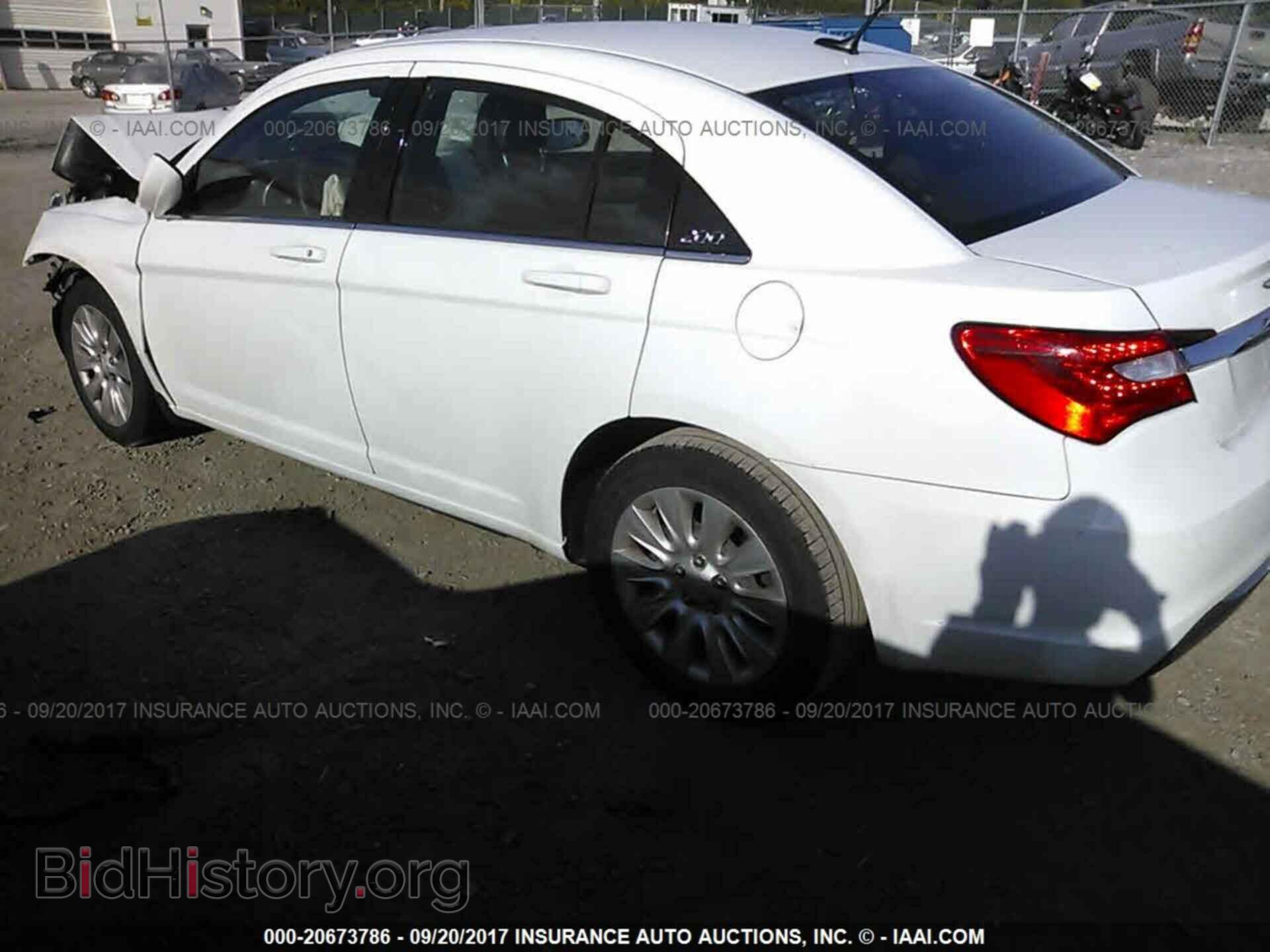 2012 Chrysler 200 - VIN: 1C3CCBAB4CN218308 - Photo 3