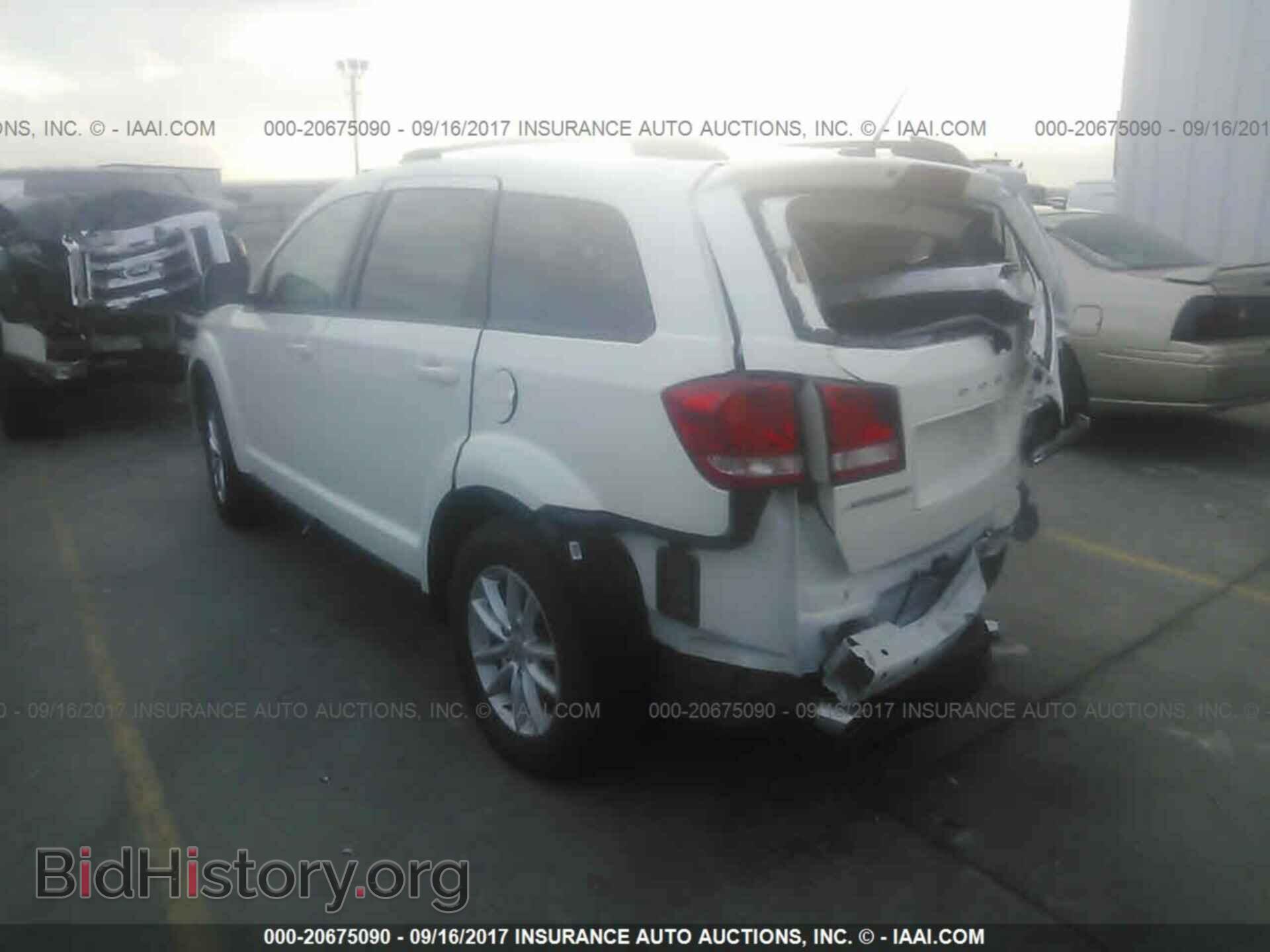 2017 Dodge Journey - VIN: 3C4PDCBG3HT571415 - Фото 3