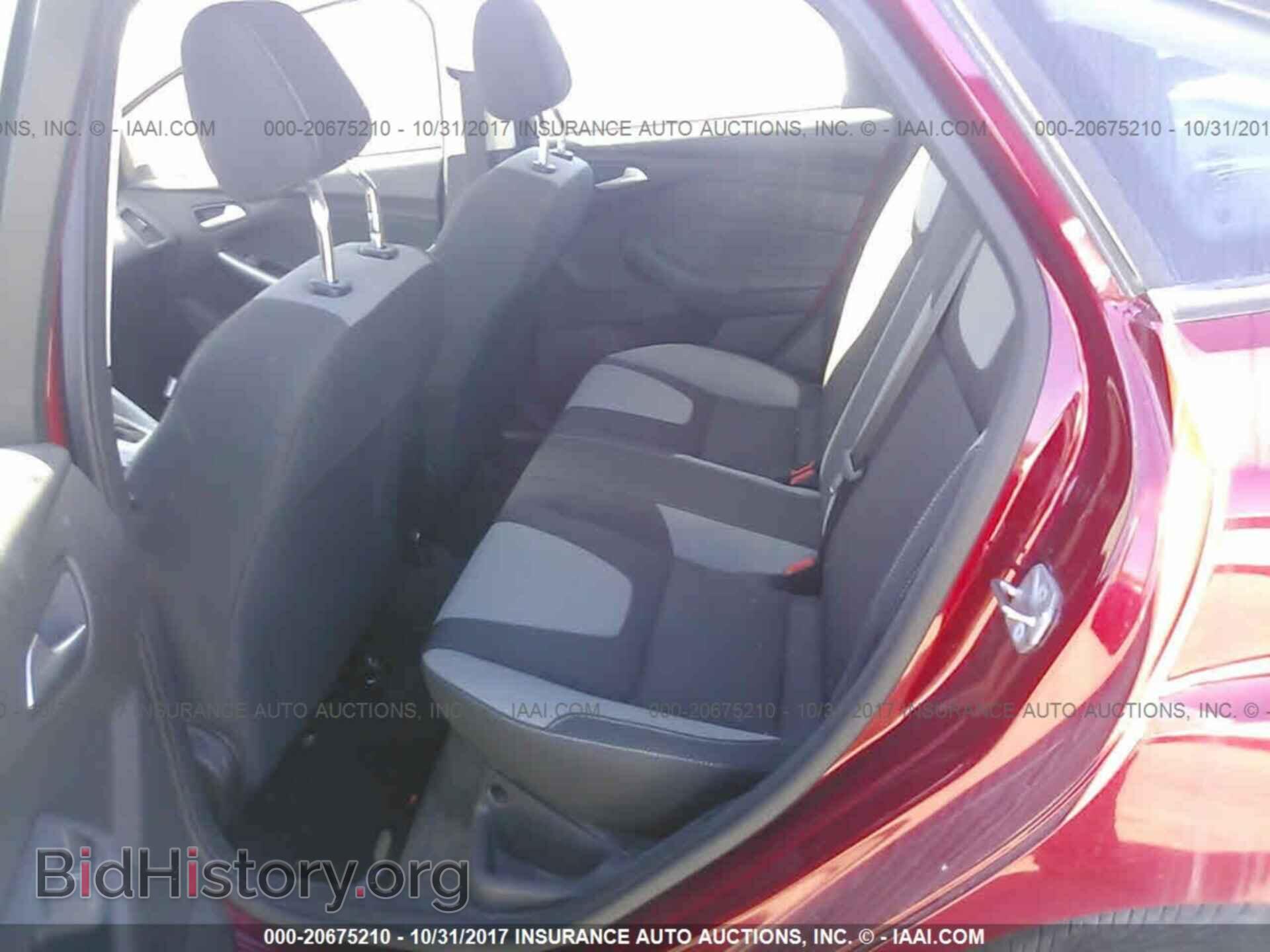 2012 Ford Focus - VIN: 1FAHP3F25CL166628 - Фото 8