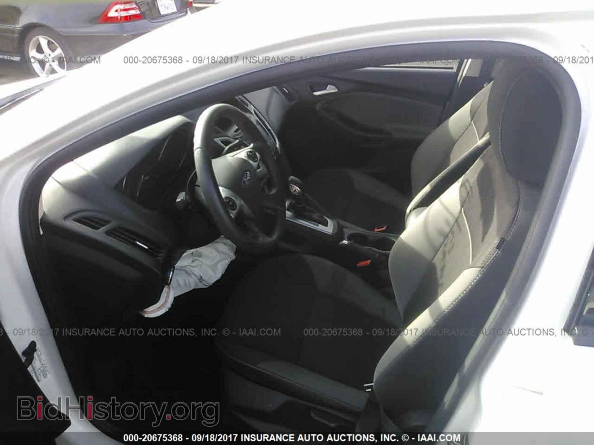 2014 Ford Focus - VIN: 1FADP3F29EL392074 - Фото 5