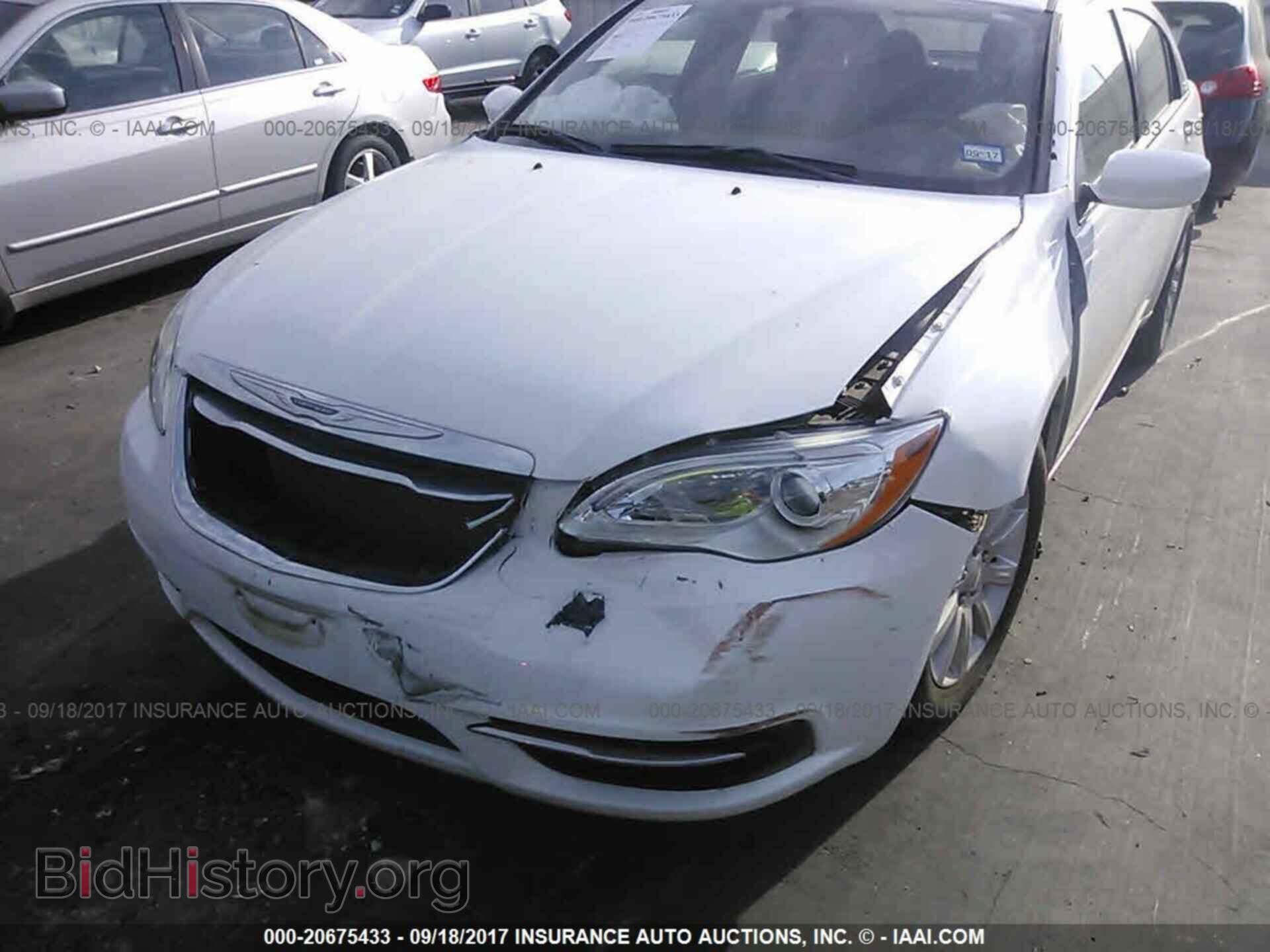 2013 Chrysler 200 - VIN: 1C3CCBBB9DN525103 - Фото 6