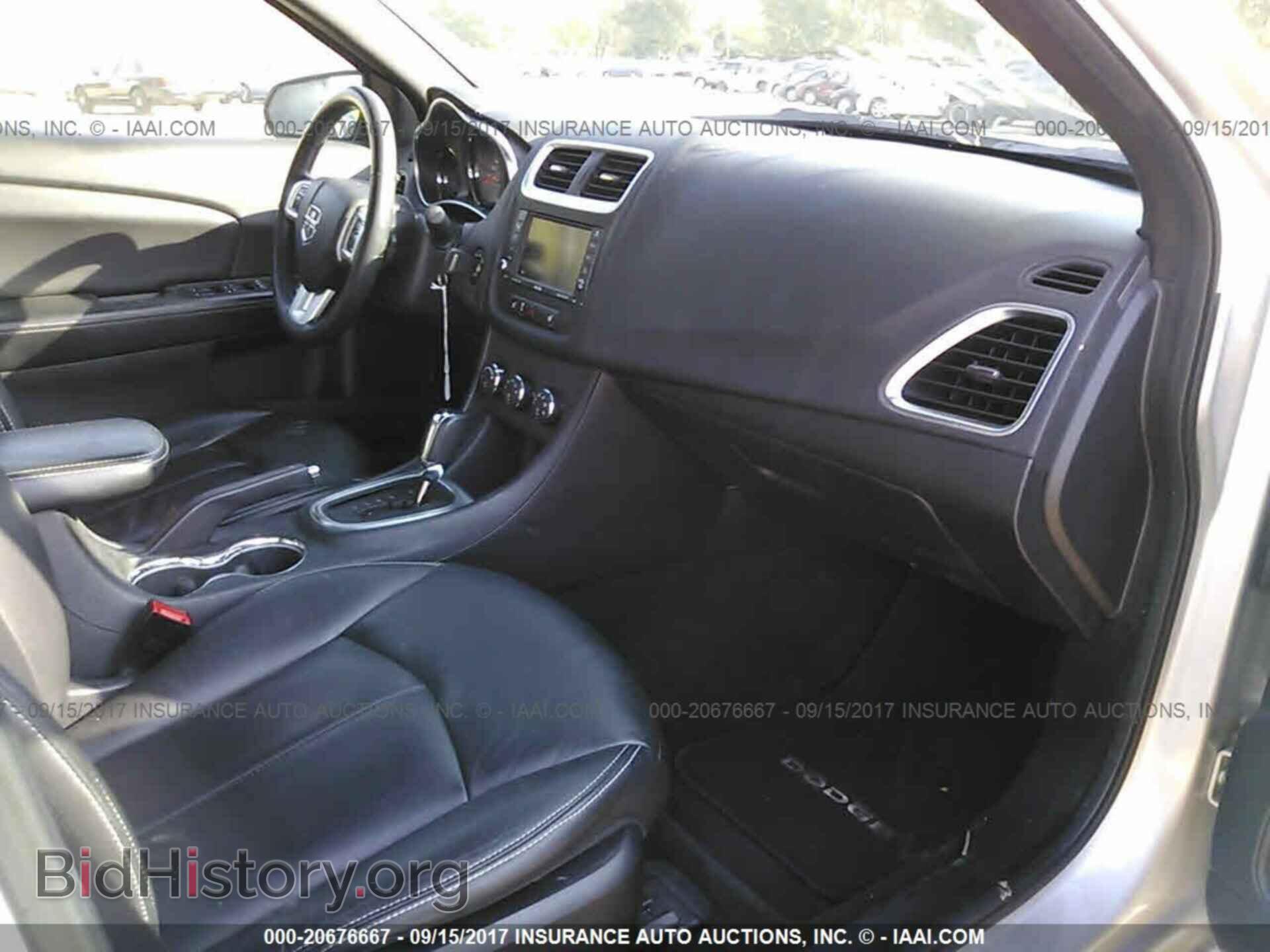 2011 Dodge Avenger - VIN: 1B3BD2FG6BN572341 - Photo 5