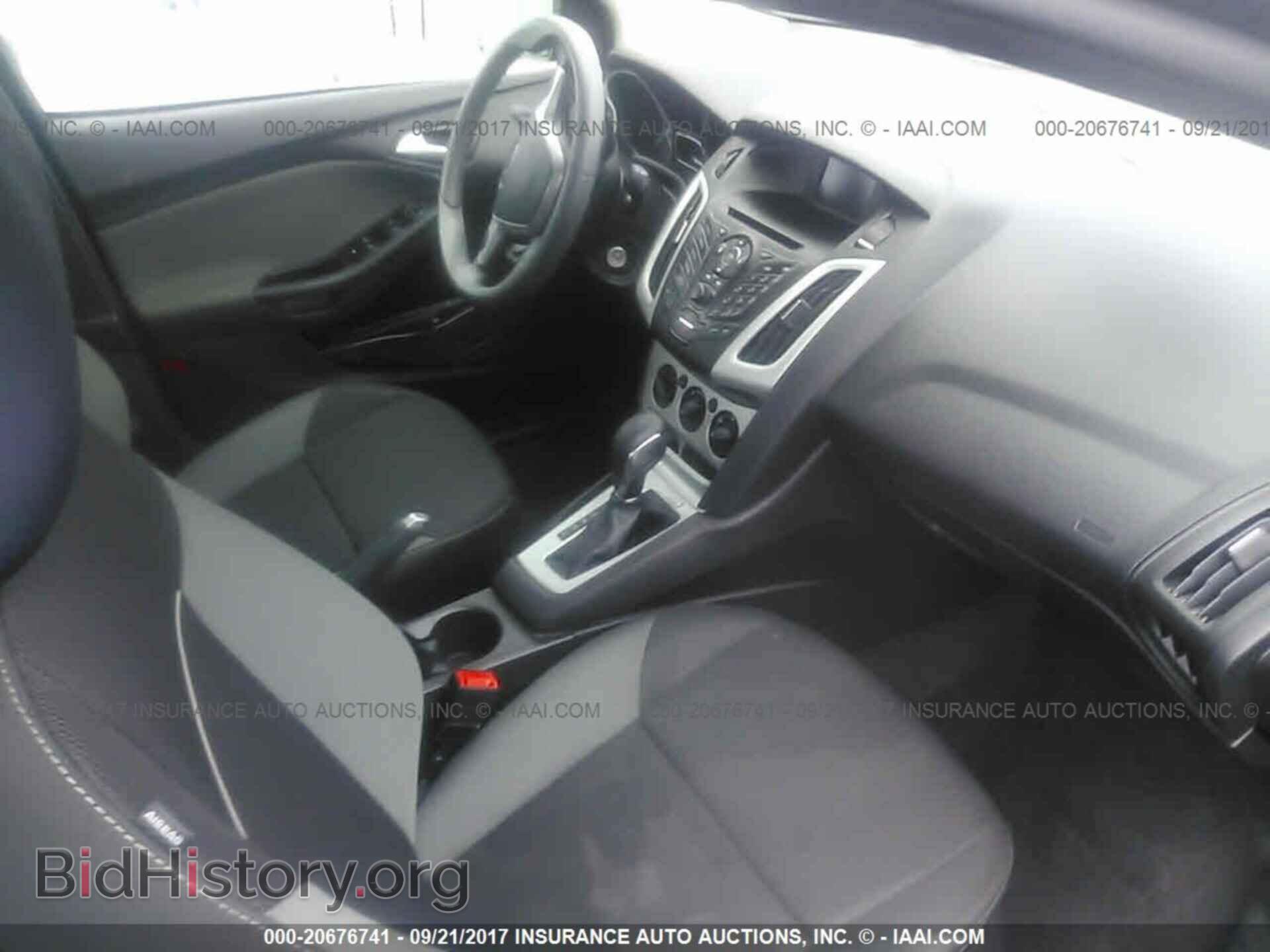 2013 Ford Focus - VIN: 1FADP3F24DL374502 - Photo 5