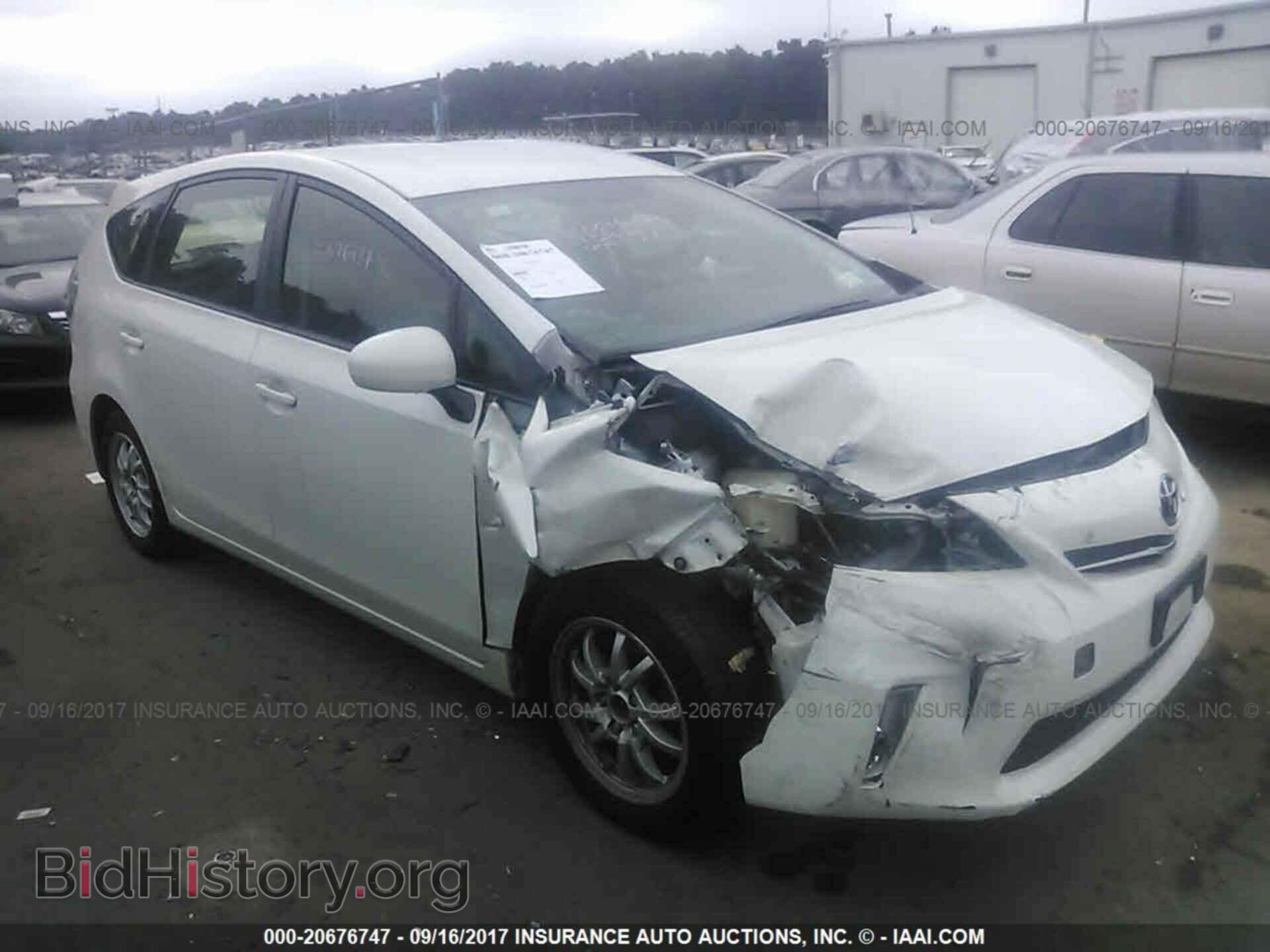 Фотография JTDZN3EU4D3264350 - Toyota Prius v 2013