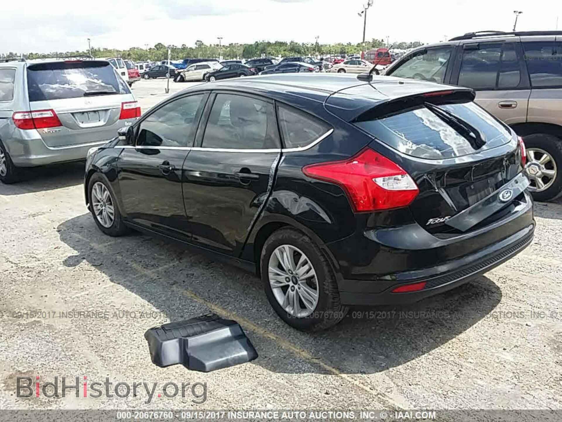 2012 Ford Focus - VIN: 1FAHP3M24CL285659 - Photo 3