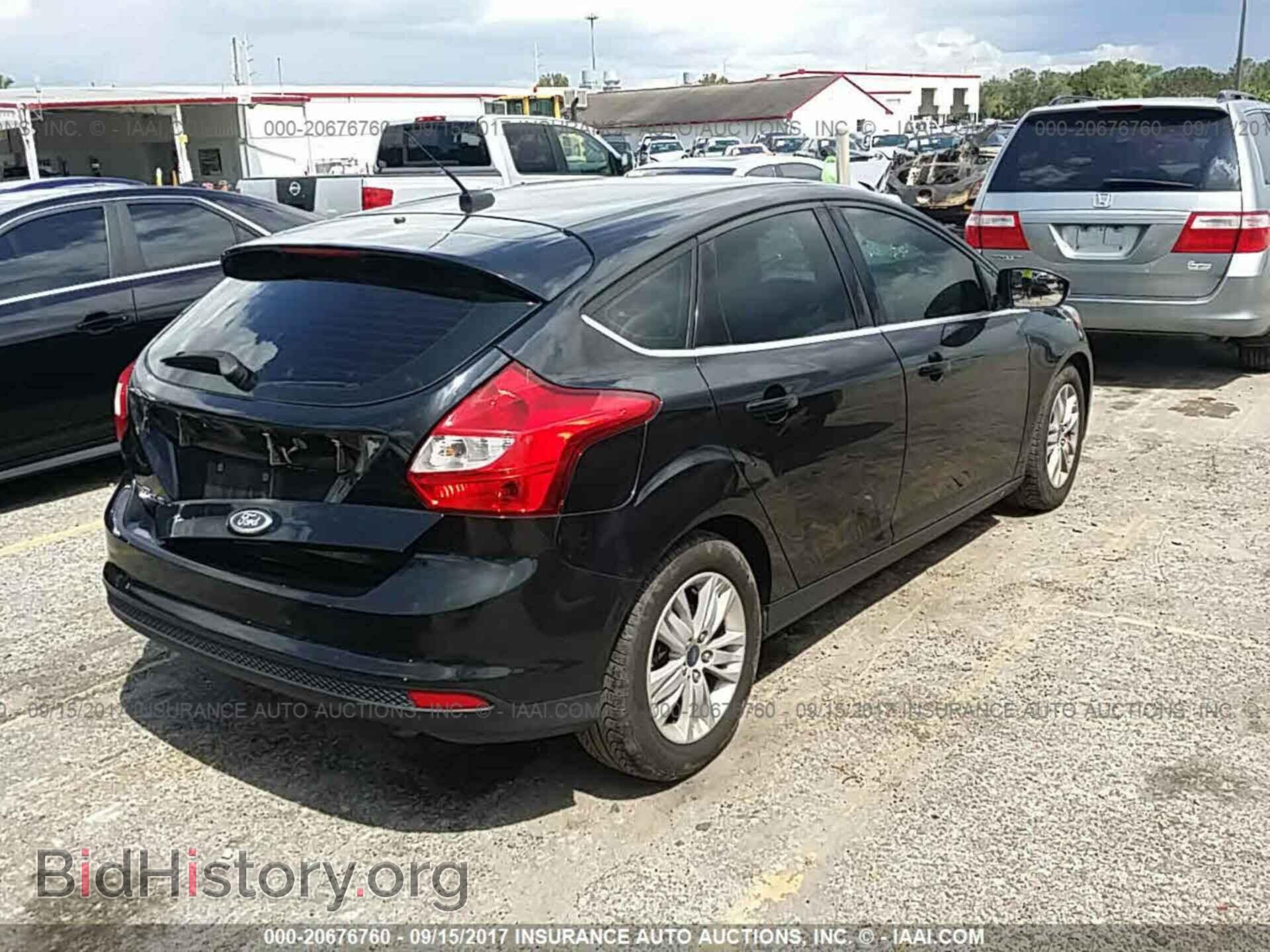 2012 Ford Focus - VIN: 1FAHP3M24CL285659 - Photo 4