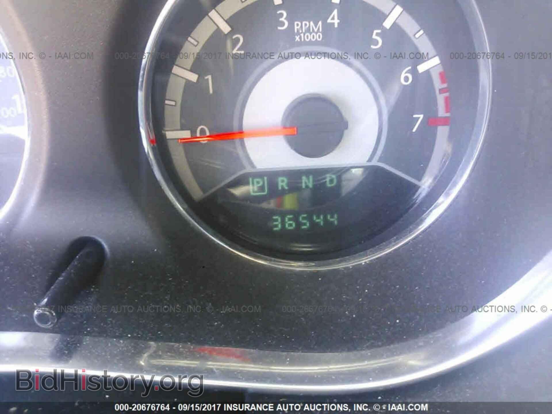 2014 Chrysler 200 - VIN: 1C3CCBCG0EN172858 - Фото 7
