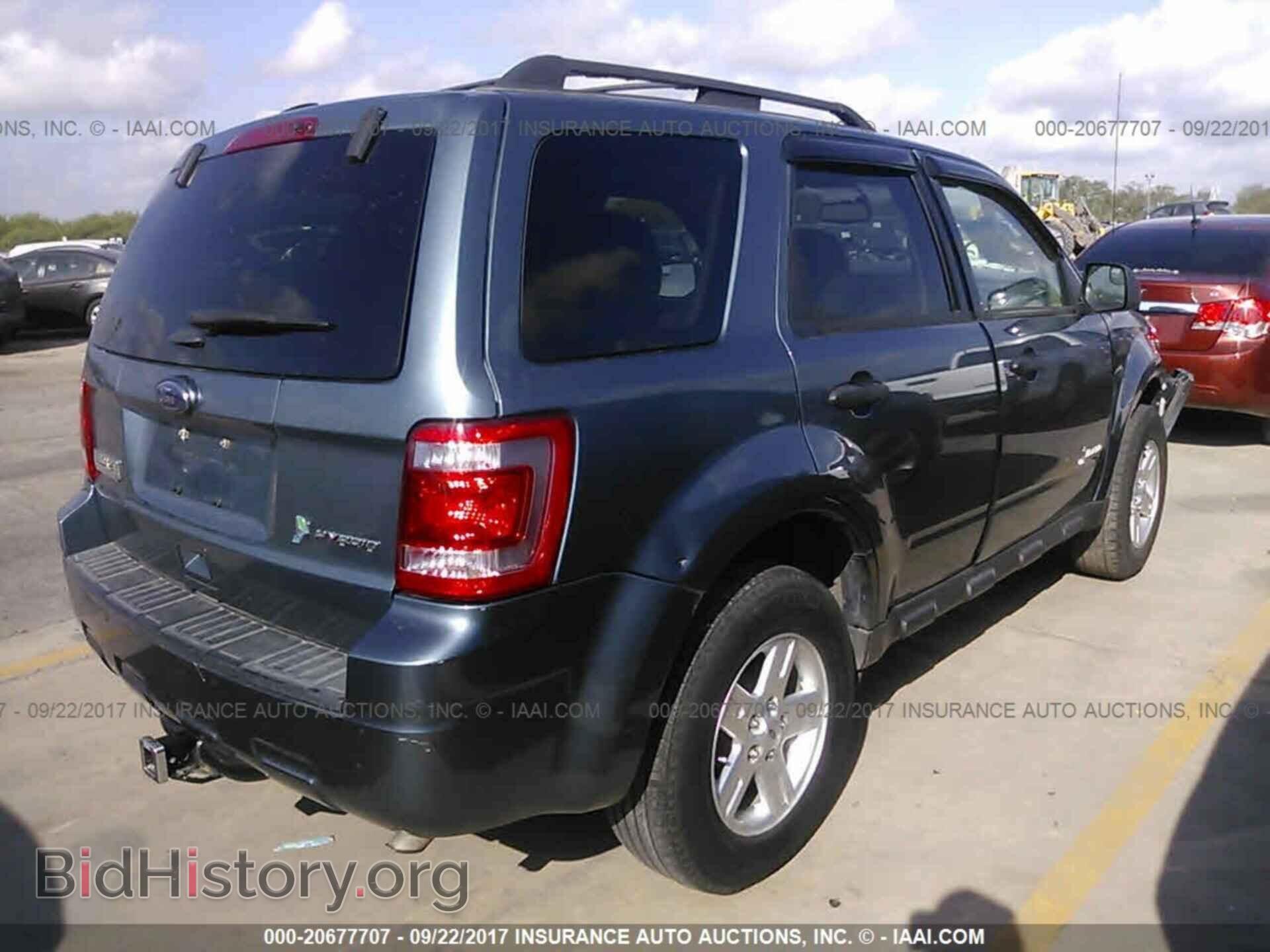 2011 Ford Escape - VIN: 1FMCU4K36BKB97663 - Фото 4