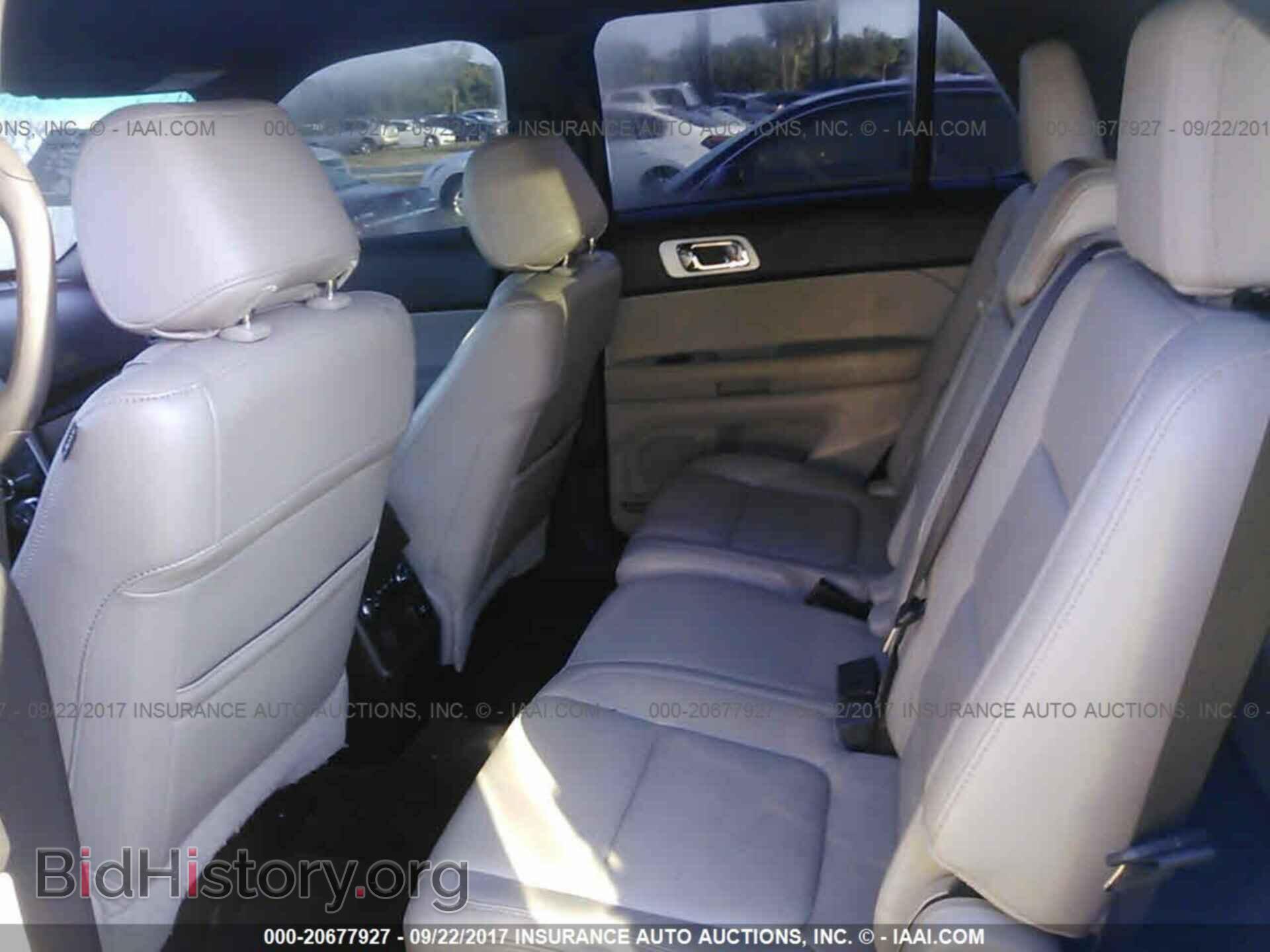 2011 Ford Explorer - VIN: 1FMHK7F84BGA01757 - Photo 8
