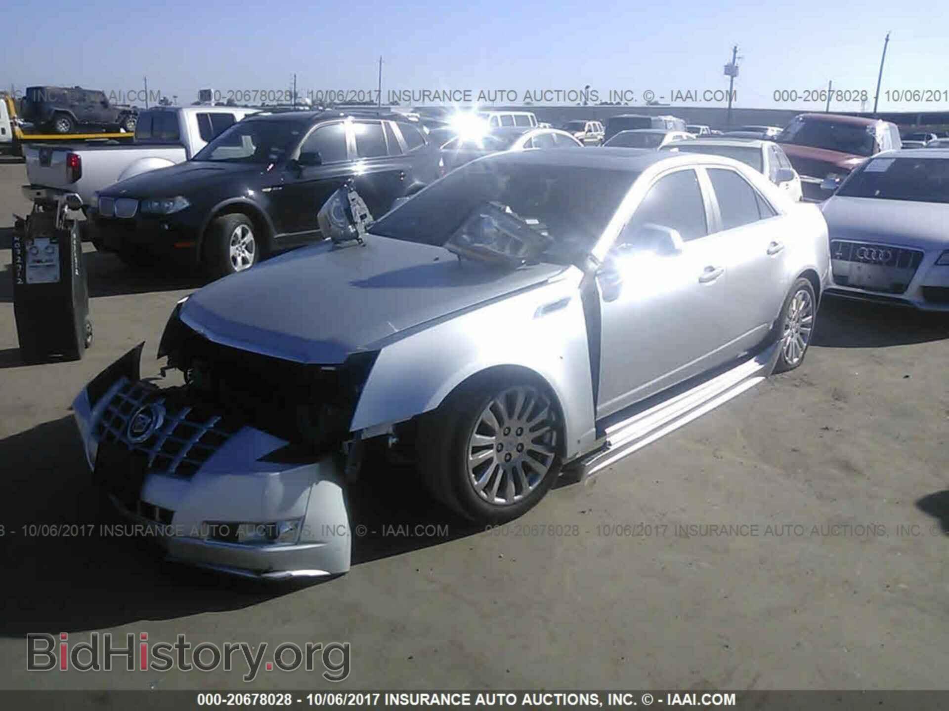 2013 Cadillac Cts - VIN: 1G6DP5E39D0163400 - Фото 2