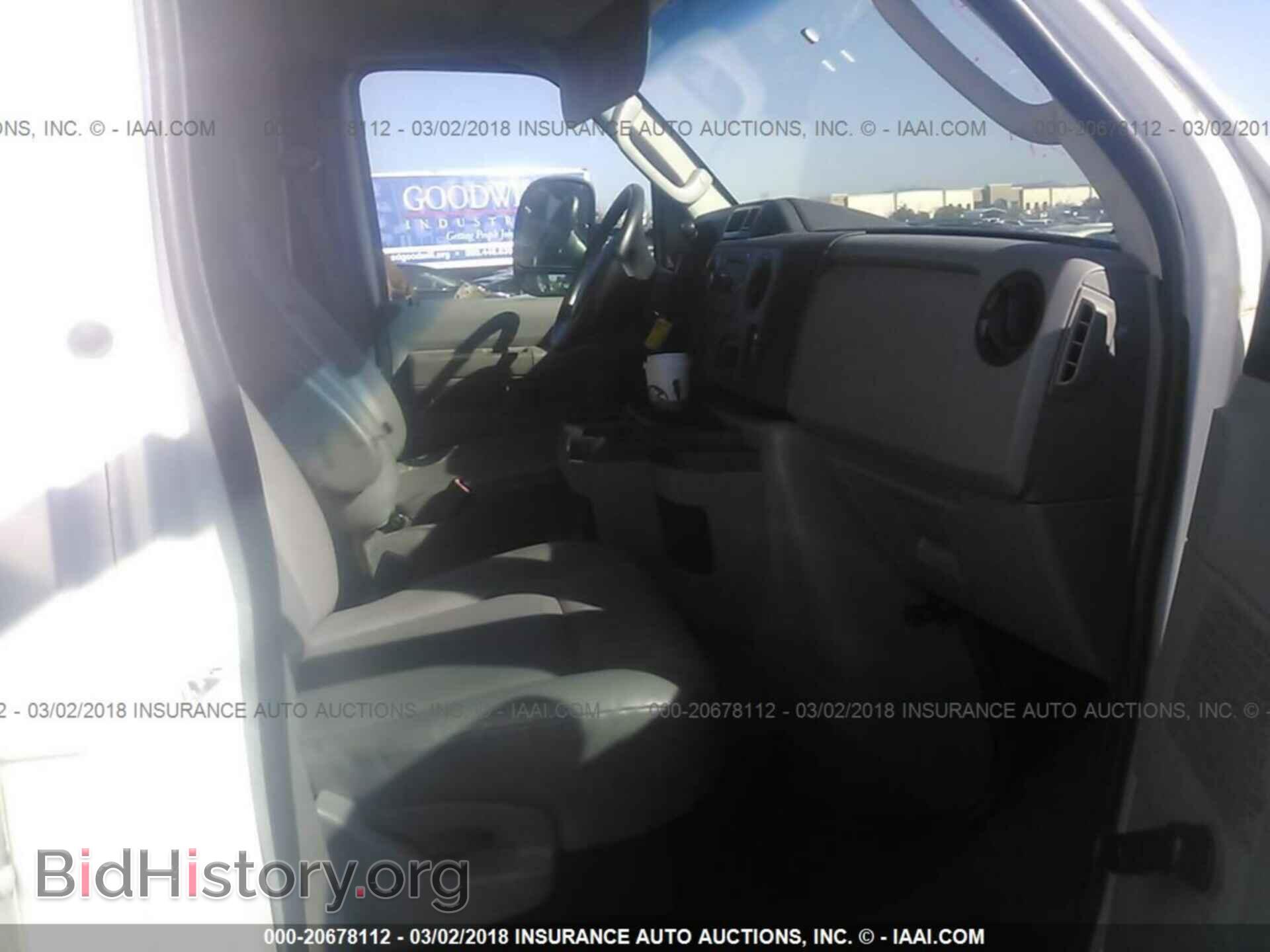 2011 Ford Econoline - VIN: 1FDWE3FL2BDA84005 - Photo 5