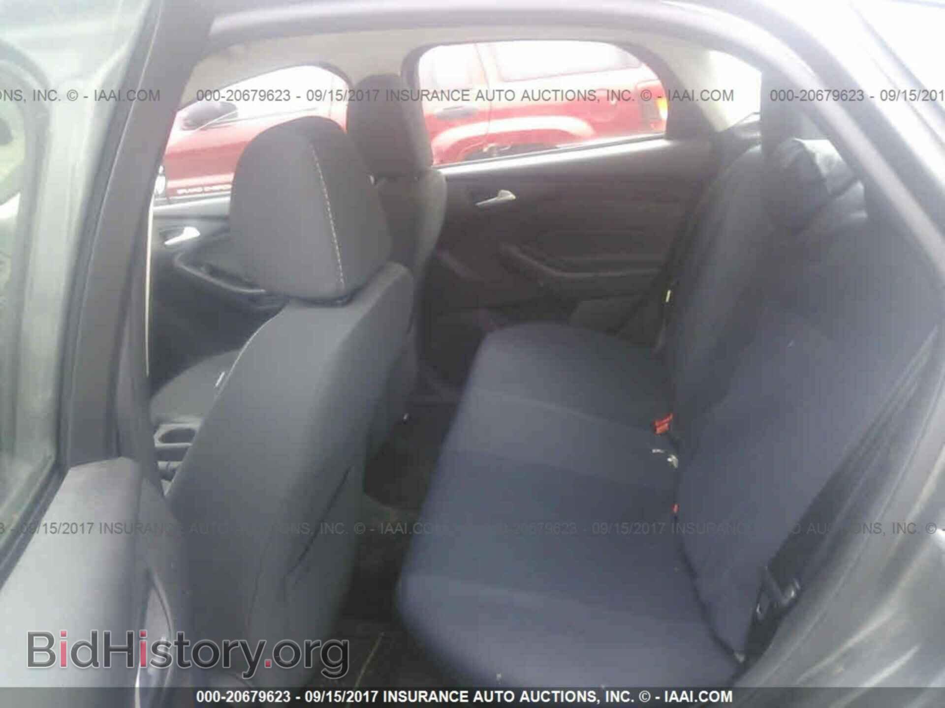 2014 Ford Focus - VIN: 1FADP3F26EL255397 - Photo 8