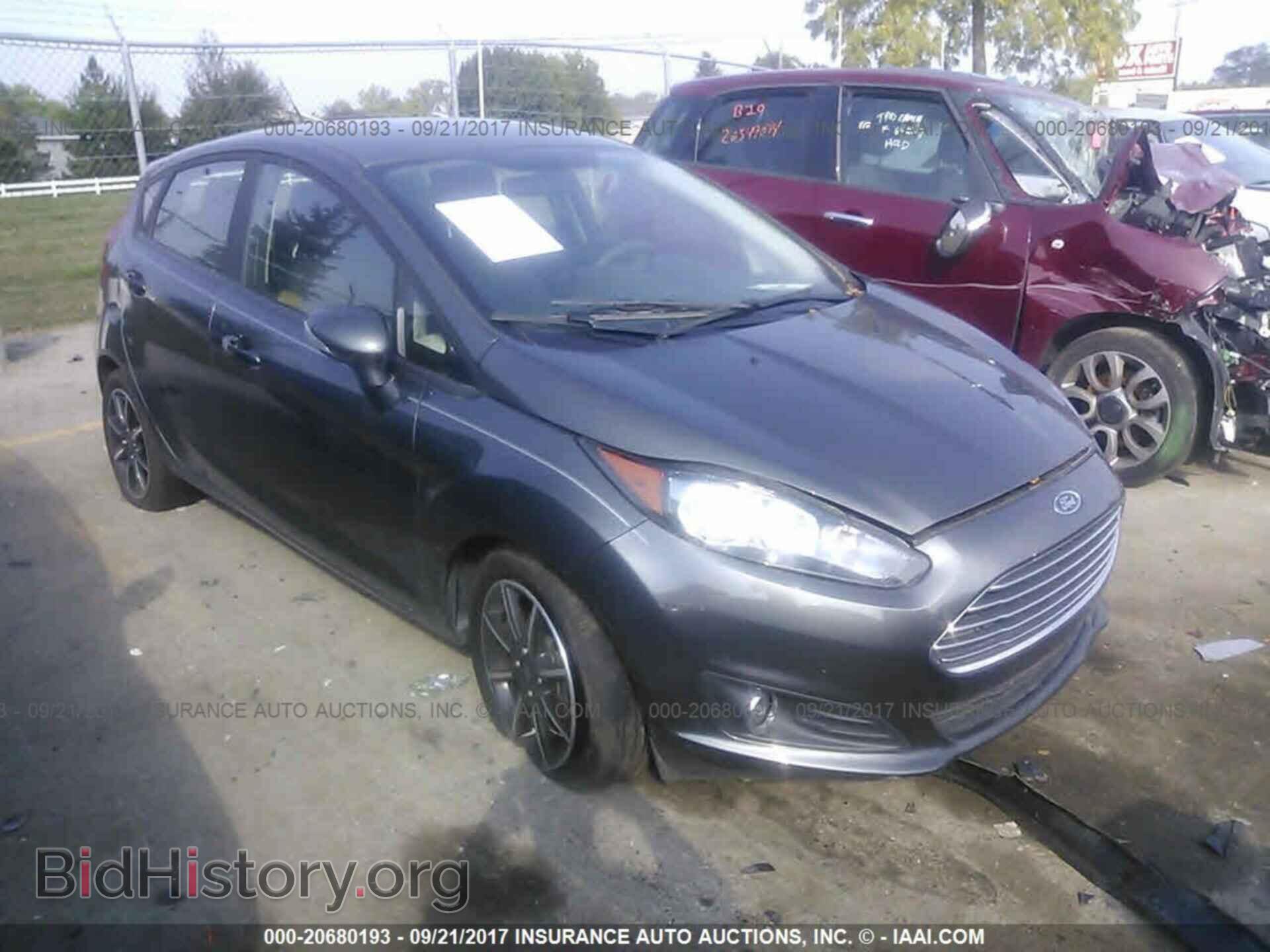 Photo 3FADP4EJ9HM109660 - Ford Fiesta 2017