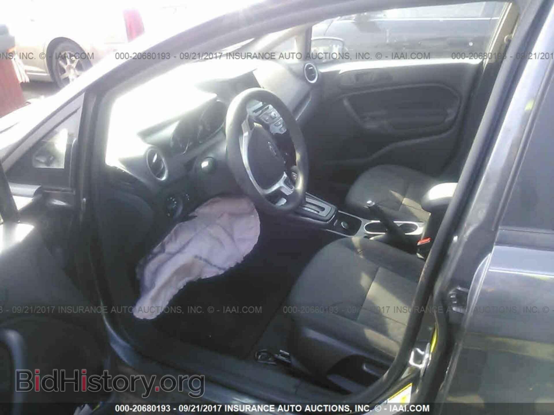 2017 Ford Fiesta - VIN: 3FADP4EJ9HM109660 - Photo 5