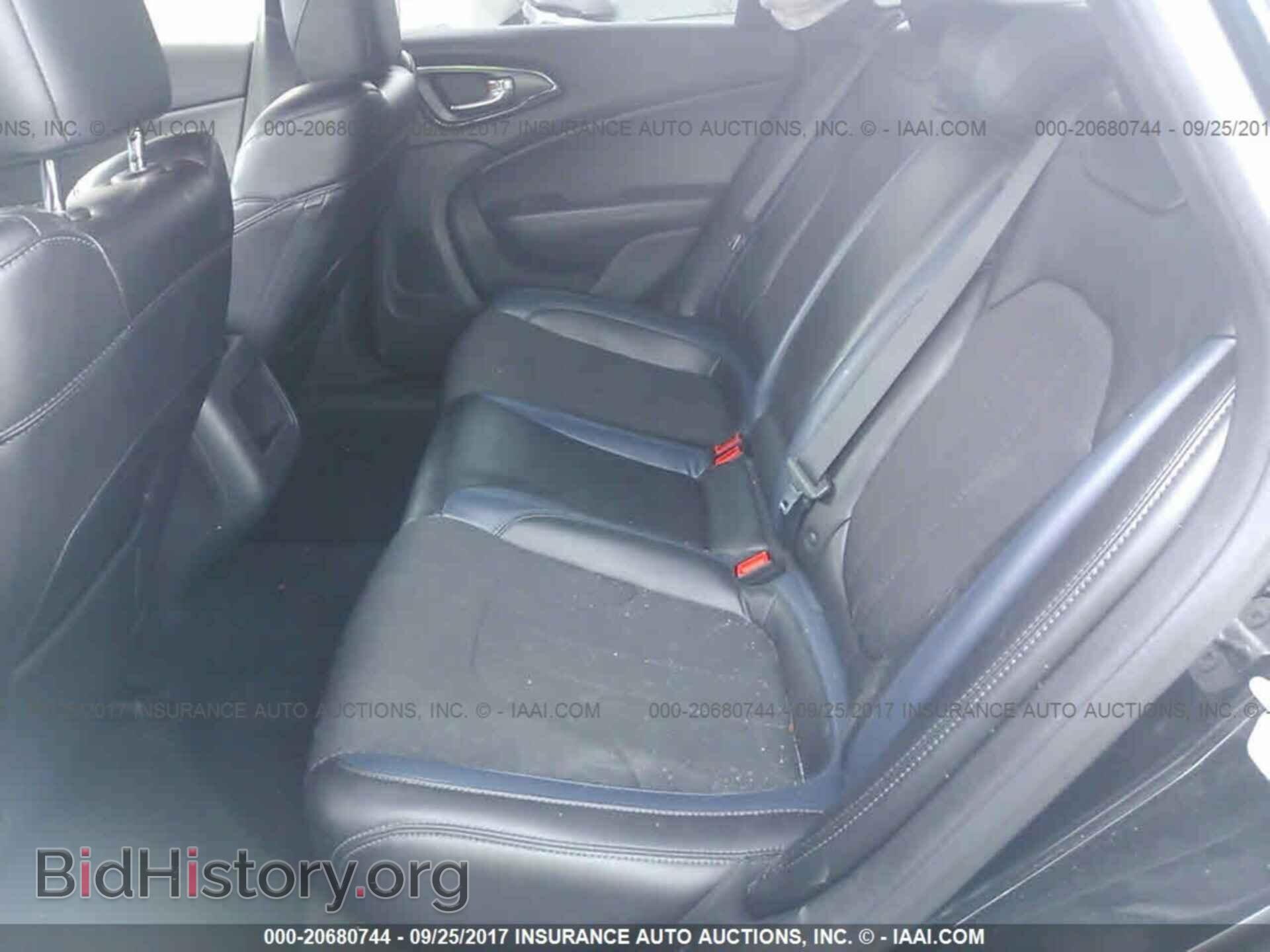 2015 Chrysler 200 - VIN: 1C3CCCBB4FN744740 - Photo 8