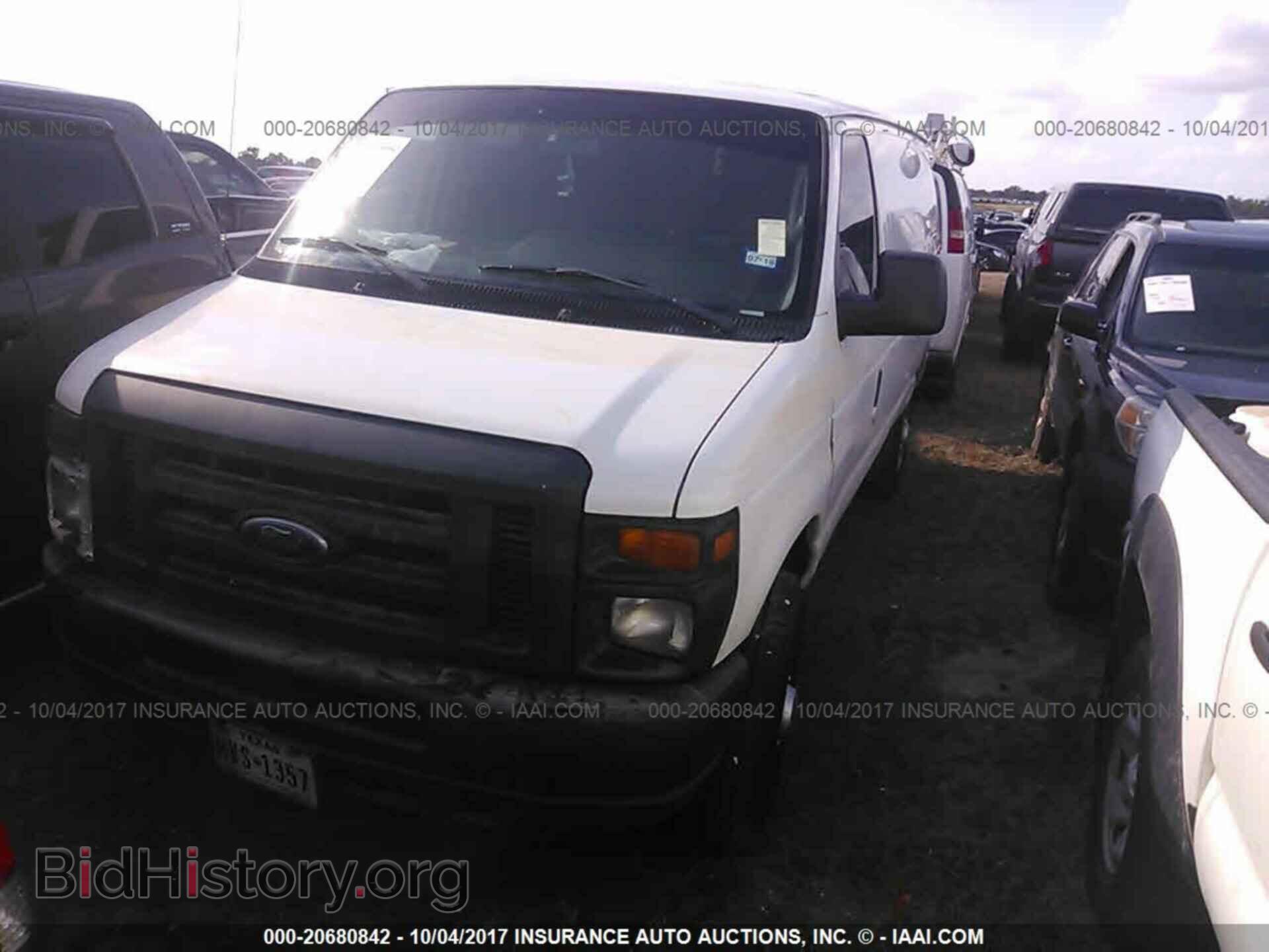 2011 Ford Econoline - VIN: 1FTSE3EL1BDB29794 - Фото 2