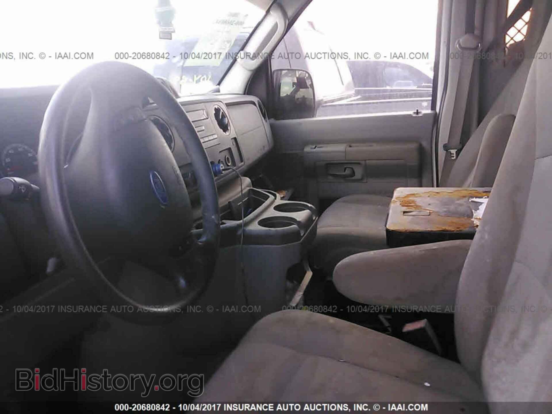 2011 Ford Econoline - VIN: 1FTSE3EL1BDB29794 - Фото 5