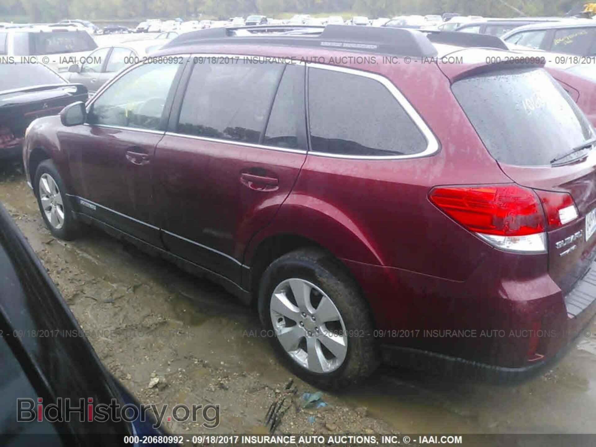 2012 Subaru Outback - VIN: 4S4BRCBC4C3245874 - Photo 3