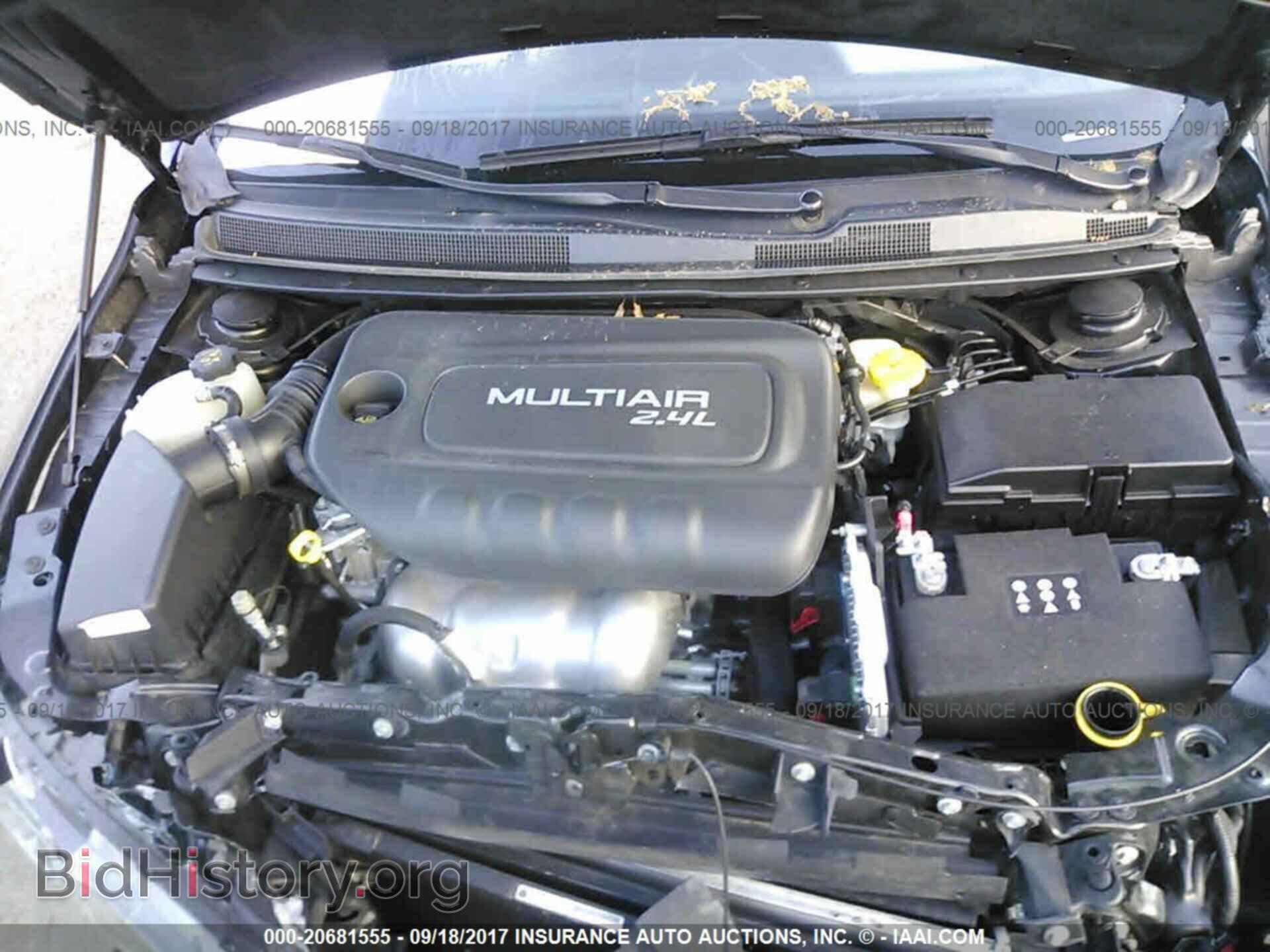 2015 Chrysler 200 - VIN: 1C3CCCAB4FN734520 - Photo 10