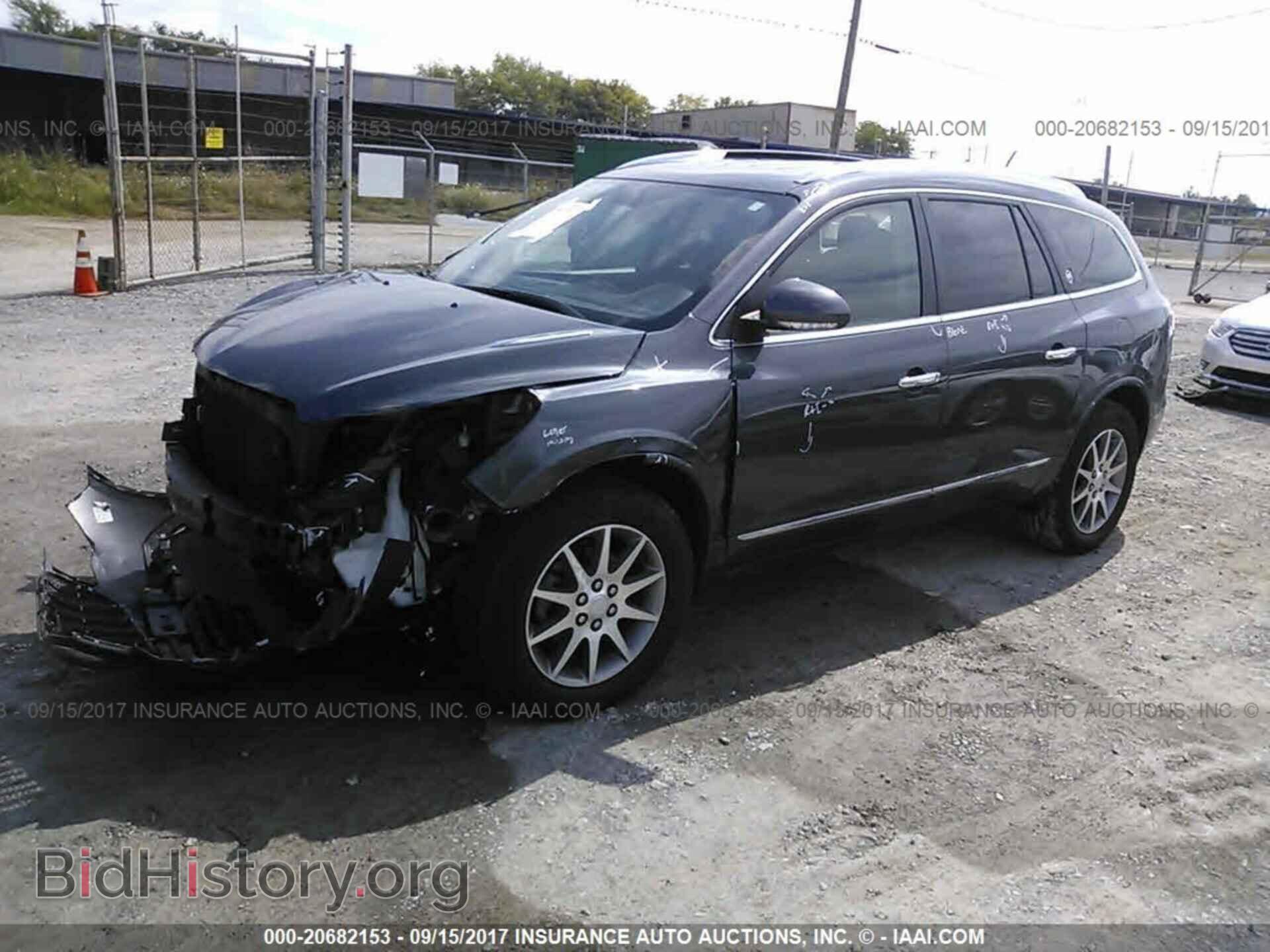 2014 Buick Enclave - VIN: 5GAKVBKD6EJ305382 - Photo 2