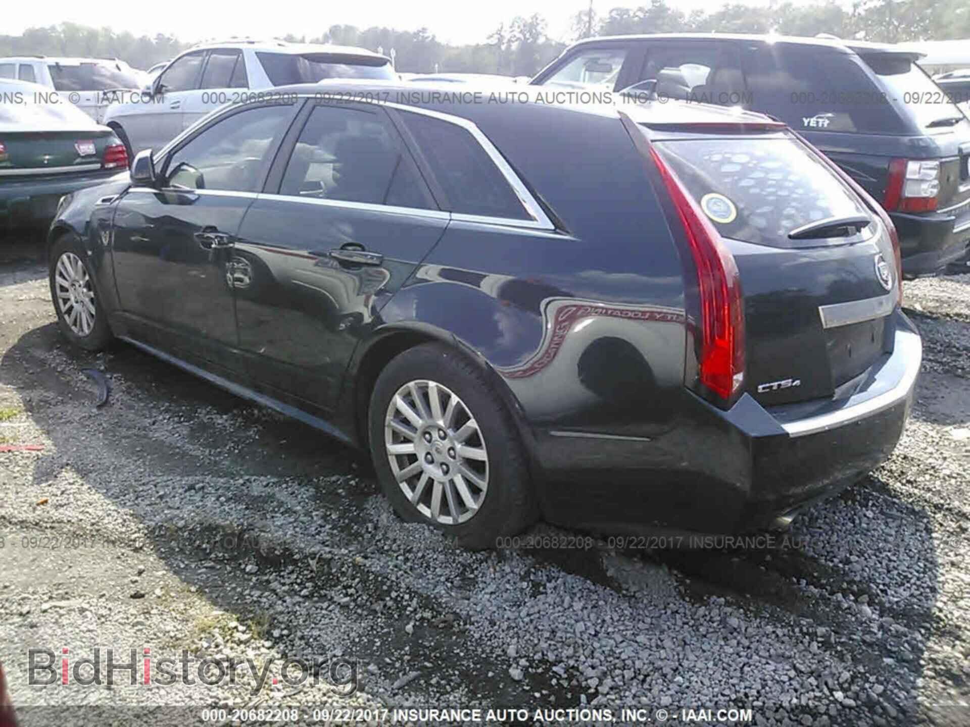 2011 Cadillac Cts - VIN: 1G6DG8EY8B0120502 - Фото 3