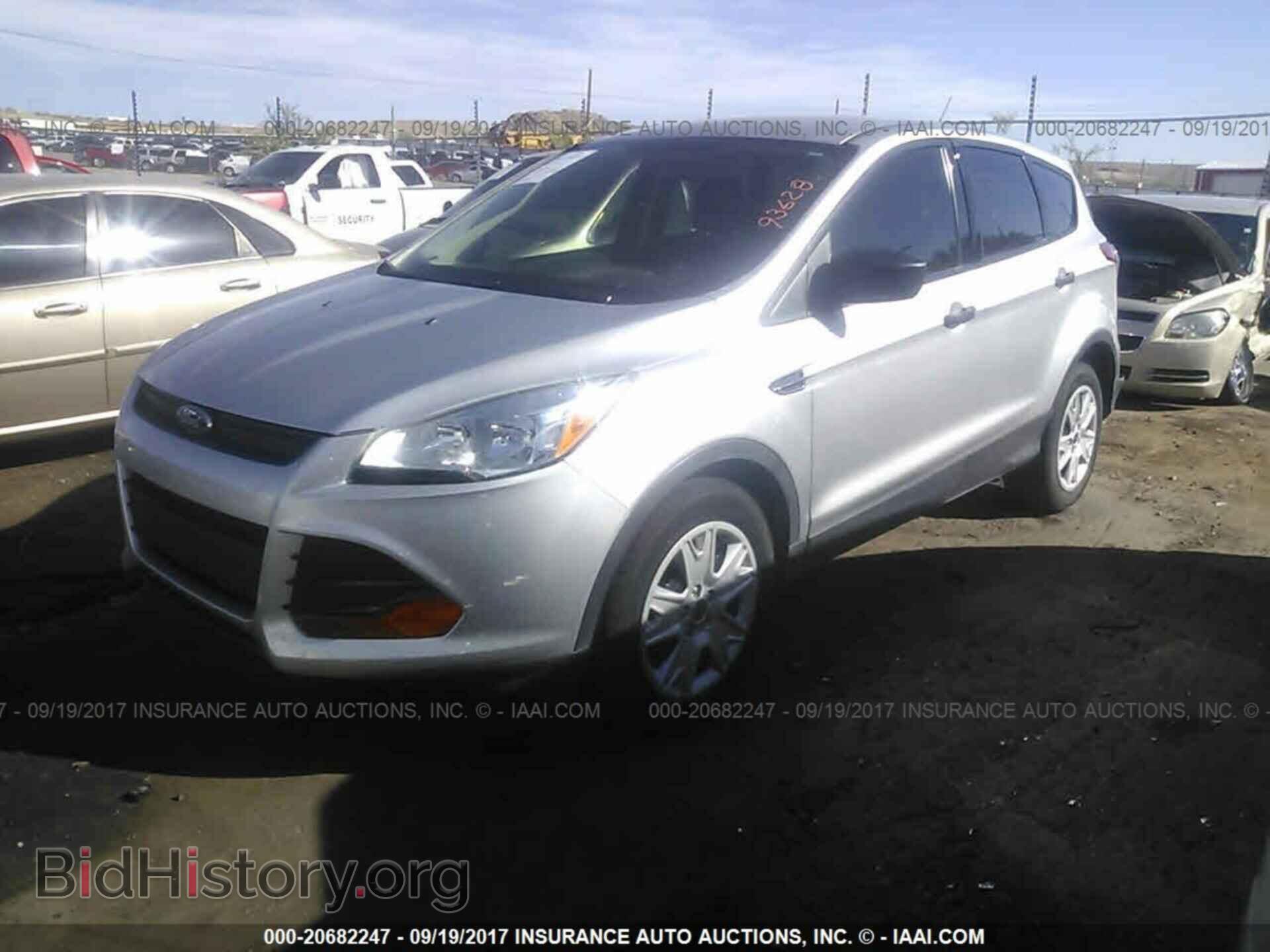 2014 Ford Escape - VIN: 1FMCU0F70EUC84957 - Photo 2
