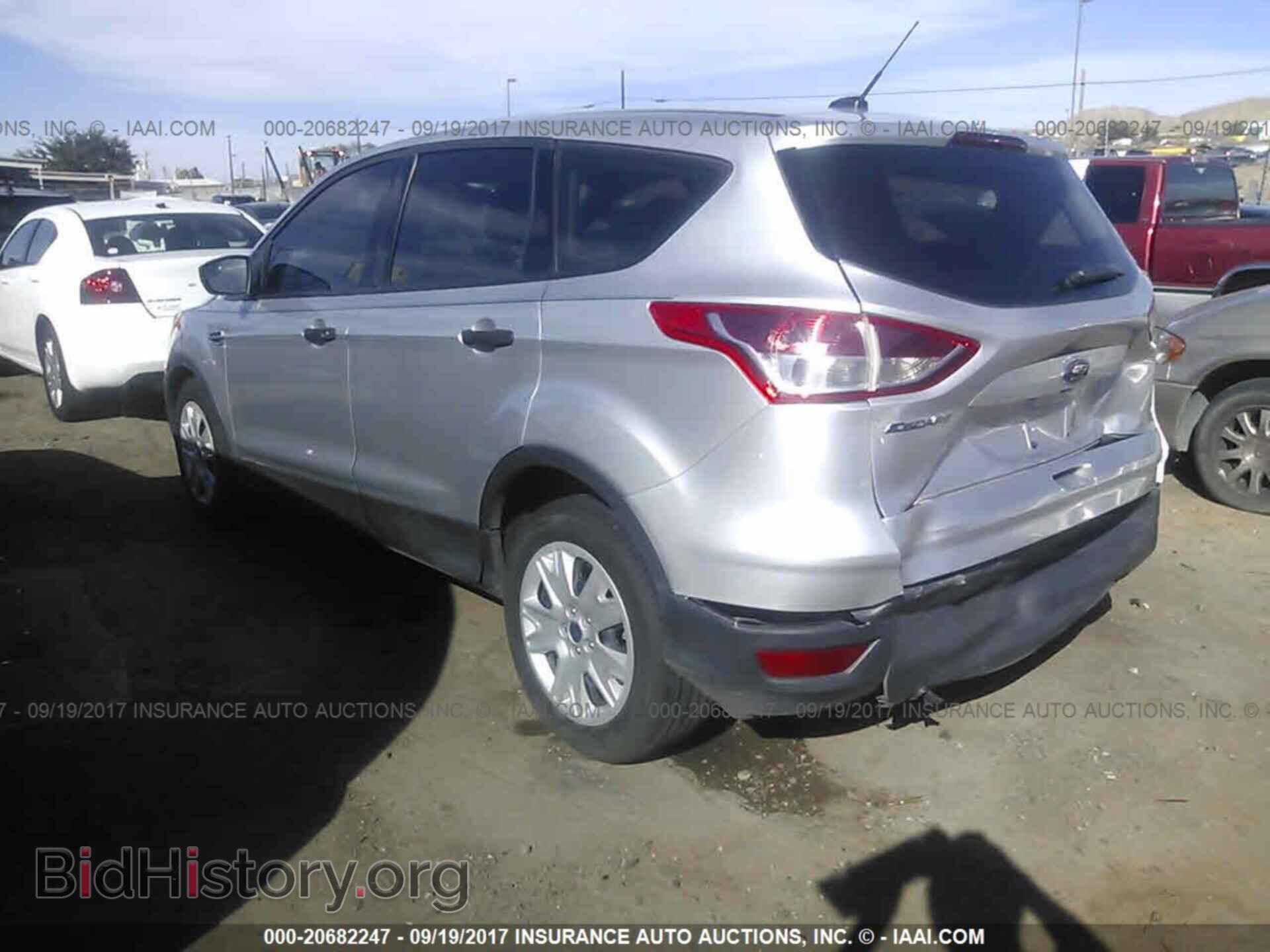2014 Ford Escape - VIN: 1FMCU0F70EUC84957 - Photo 3