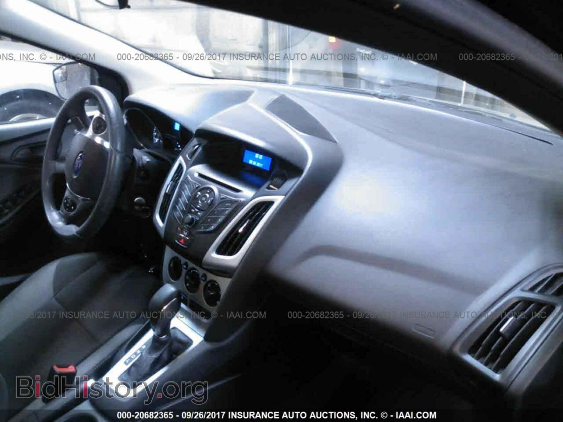 2012 Ford Focus - VIN: 1FAHP3F26CL164046 - Photo 5
