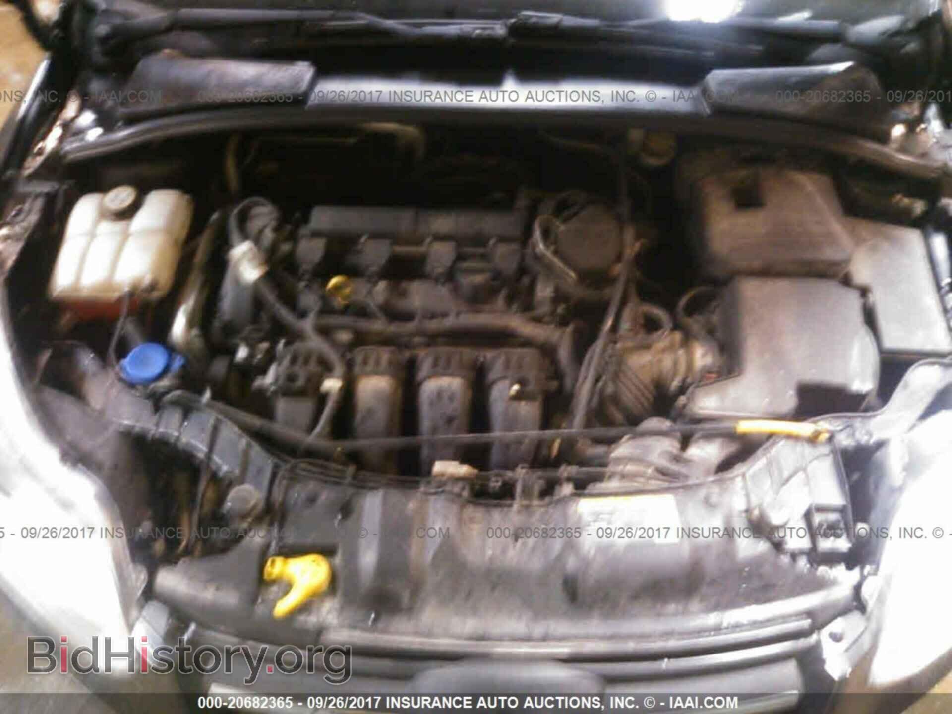 2012 Ford Focus - VIN: 1FAHP3F26CL164046 - Photo 10