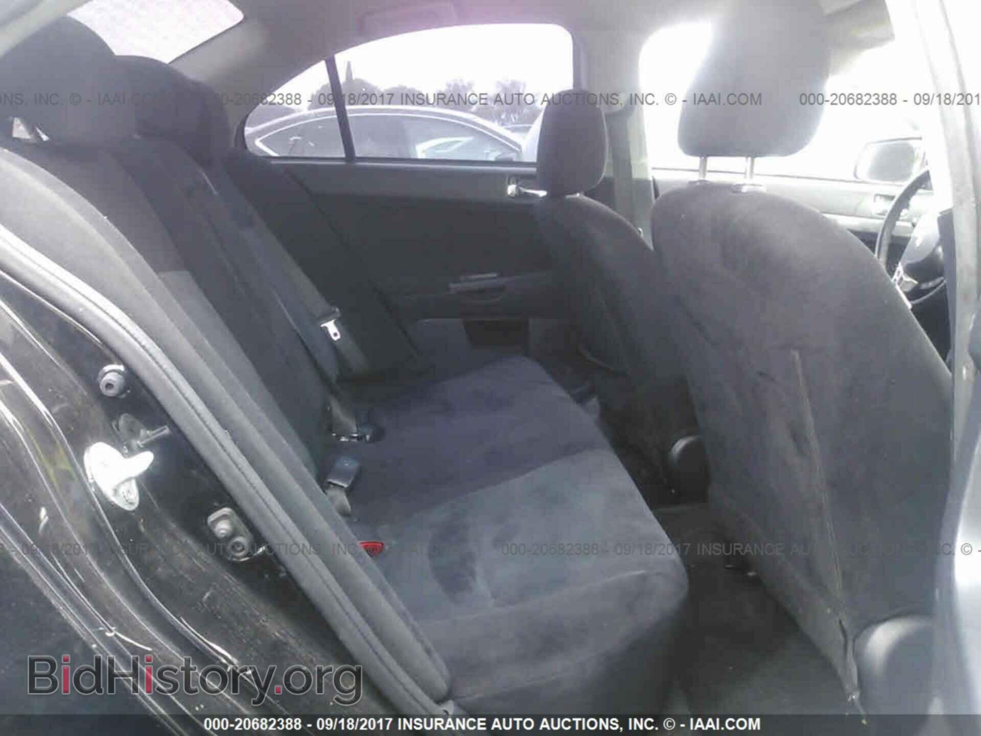 2011 Mitsubishi Lancer - VIN: JA32U8FW2BU005511 - Фото 8