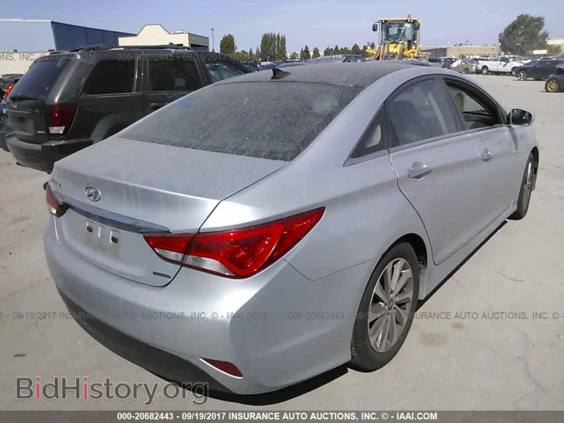 2014 Hyundai SONATA (VIN 5NPEC4AC6EH879866) — фото 4 из 10