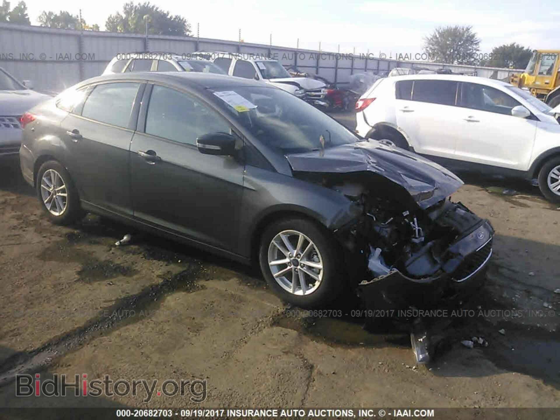 Photo 1FADP3F26GL342901 - Ford Focus 2016
