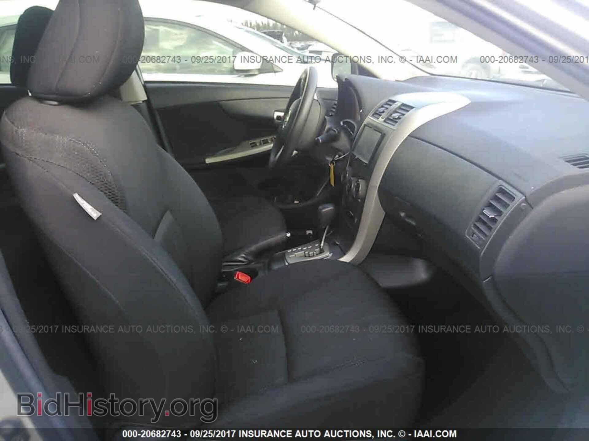 2011 Toyota Corolla - VIN: 2T1BU4EE9BC635641 - Photo 5