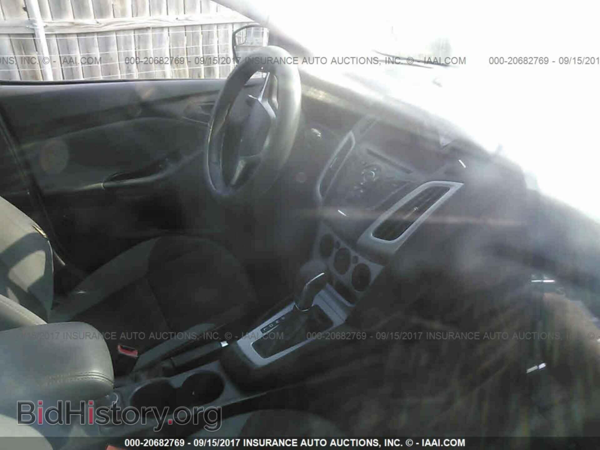 2012 Ford Focus - VIN: 1FAHP3K27CL162702 - Photo 5