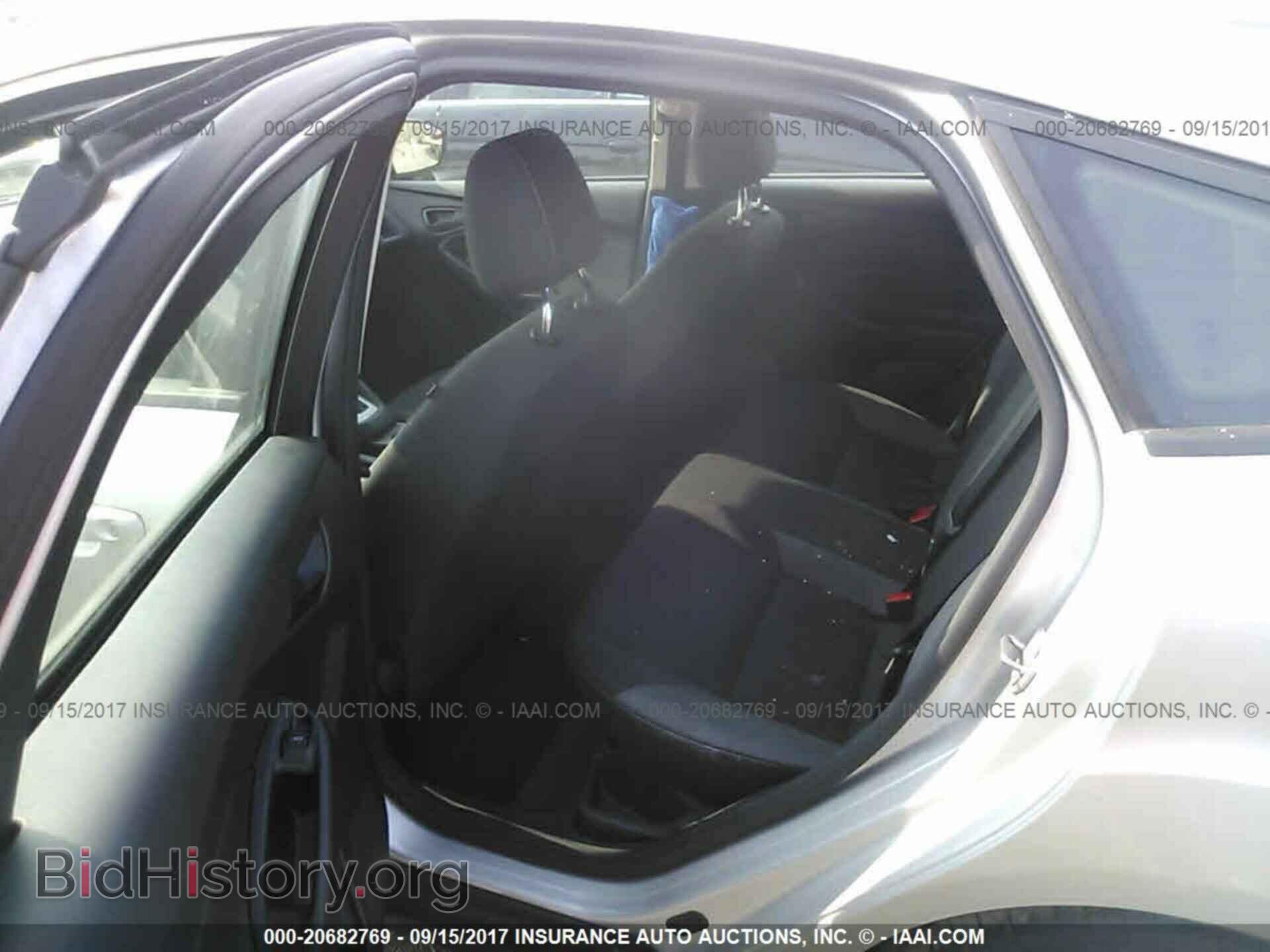 2012 Ford Focus - VIN: 1FAHP3K27CL162702 - Photo 8