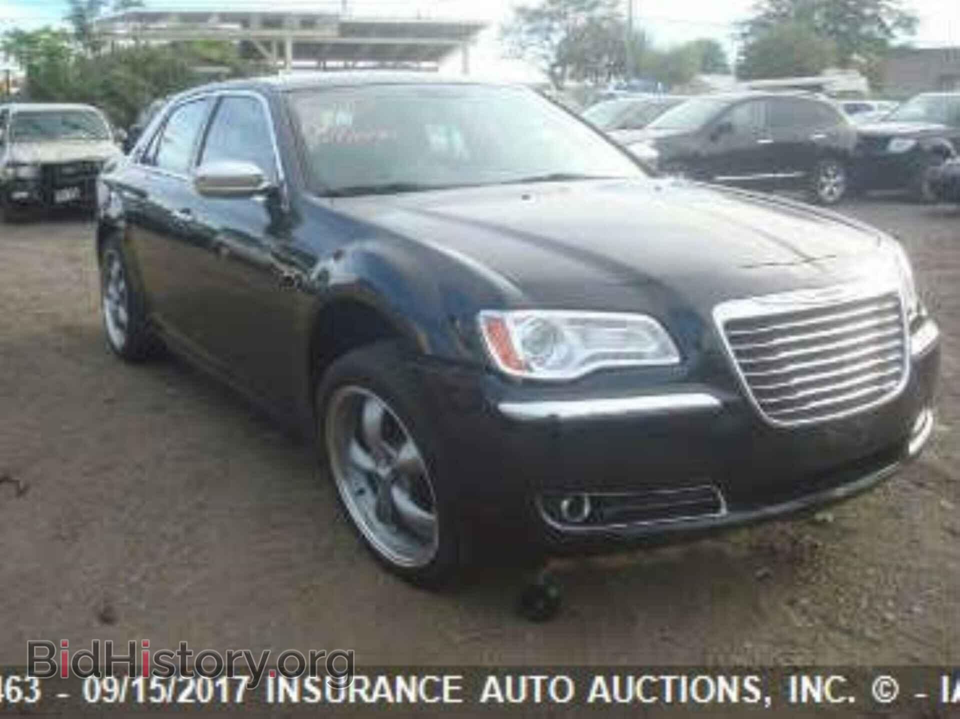 Фотография 2C3CCAET7DH650138 - Chrysler 300c 2013