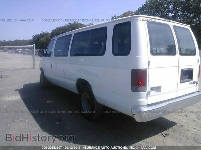 2013 Ford Econoline - VIN: 1FBSS3BL1DDA43275 - Photo 3