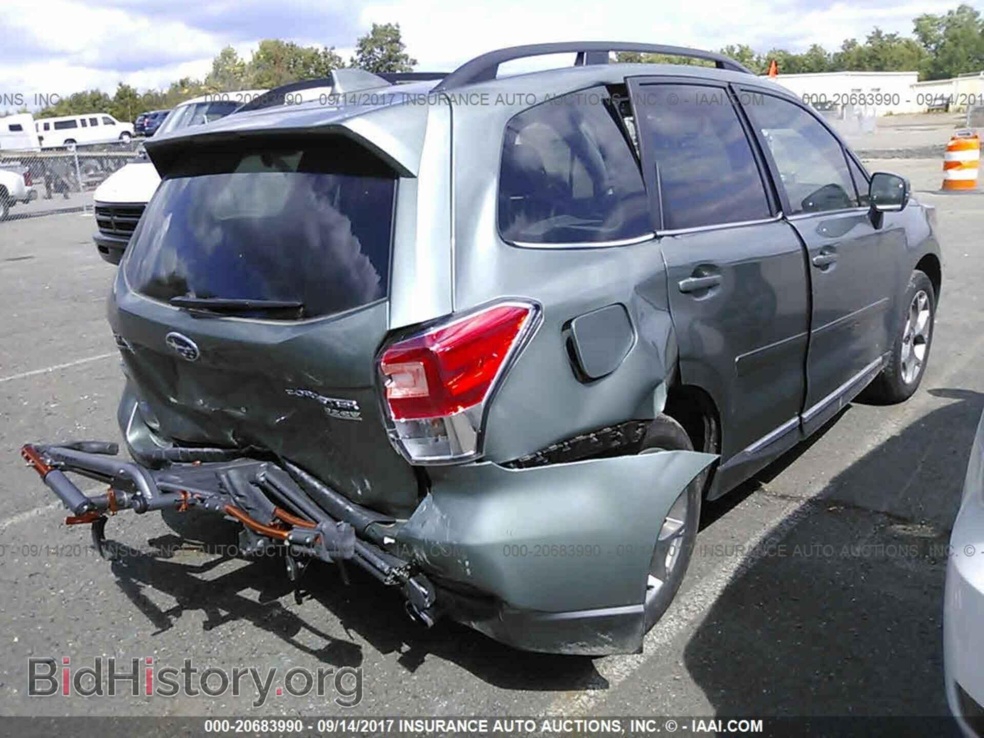 2017 Subaru Forester - VIN: JF2SJATC0HH489502 - Photo 4