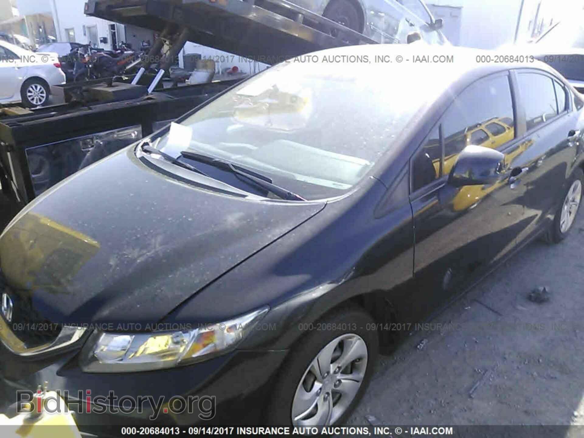 2013 Honda Civic - VIN: 19XFB2F52DE231210 - Фото 2