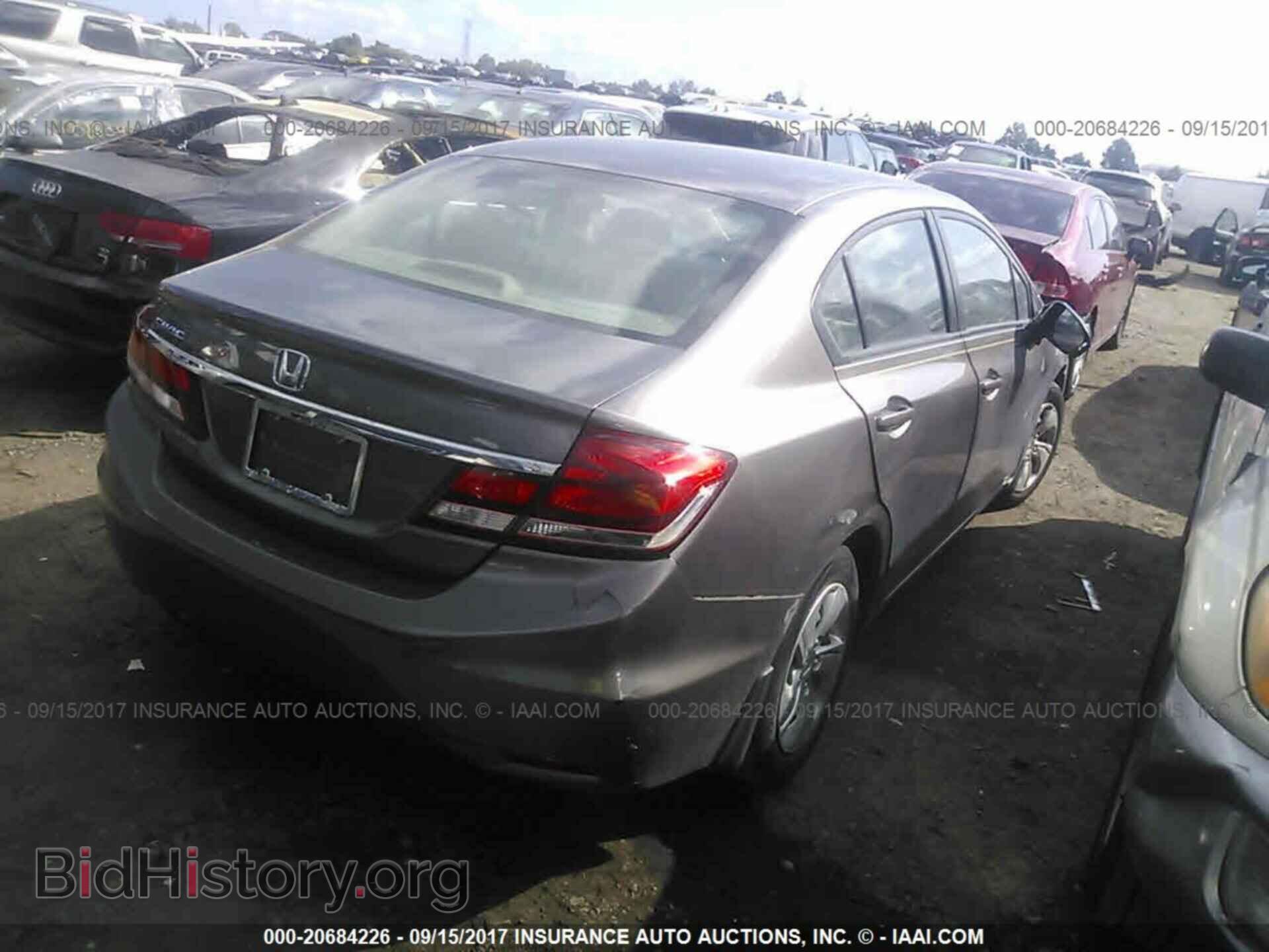 2014 Honda Civic - VIN: 19XFB2F54EE252982 - Фото 4