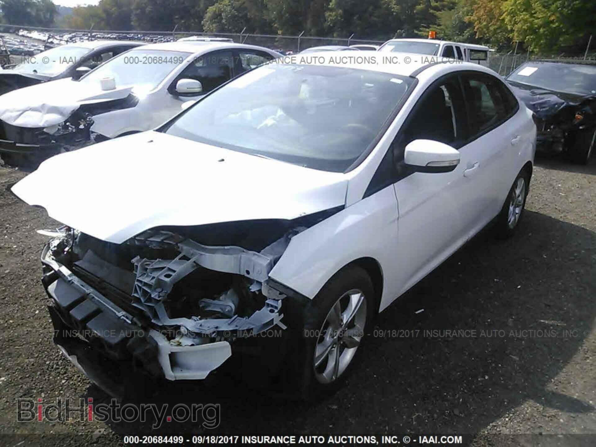 2014 Ford Focus - VIN: 1FADP3F2XEL154251 - Фото 2