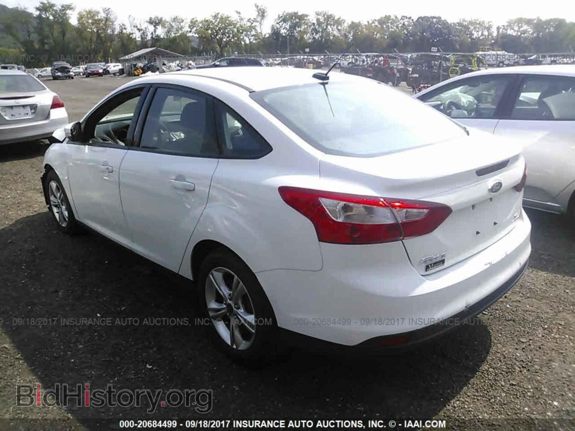 2014 Ford Focus - VIN: 1FADP3F2XEL154251 - Фото 3