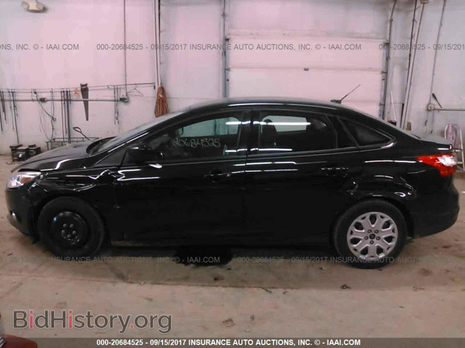 2012 Ford Focus - VIN: 1FAHP3F20CL138980 - Photo 6