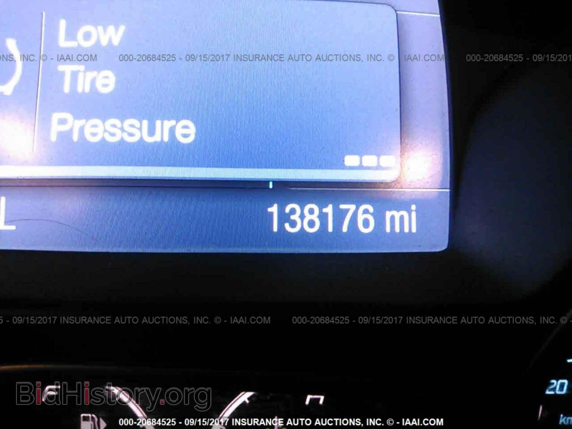 2012 Ford Focus - VIN: 1FAHP3F20CL138980 - Photo 7