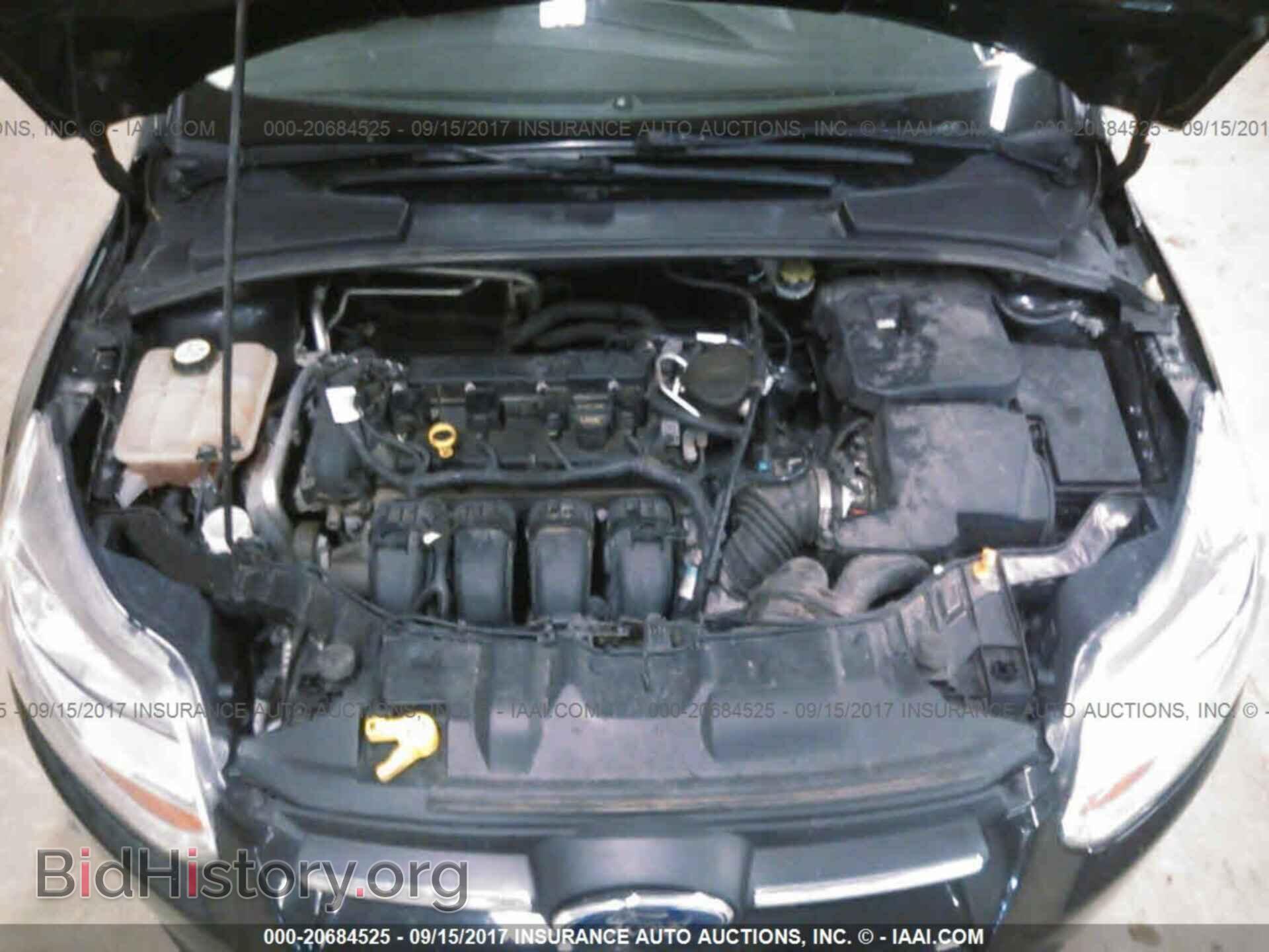 2012 Ford Focus - VIN: 1FAHP3F20CL138980 - Photo 10