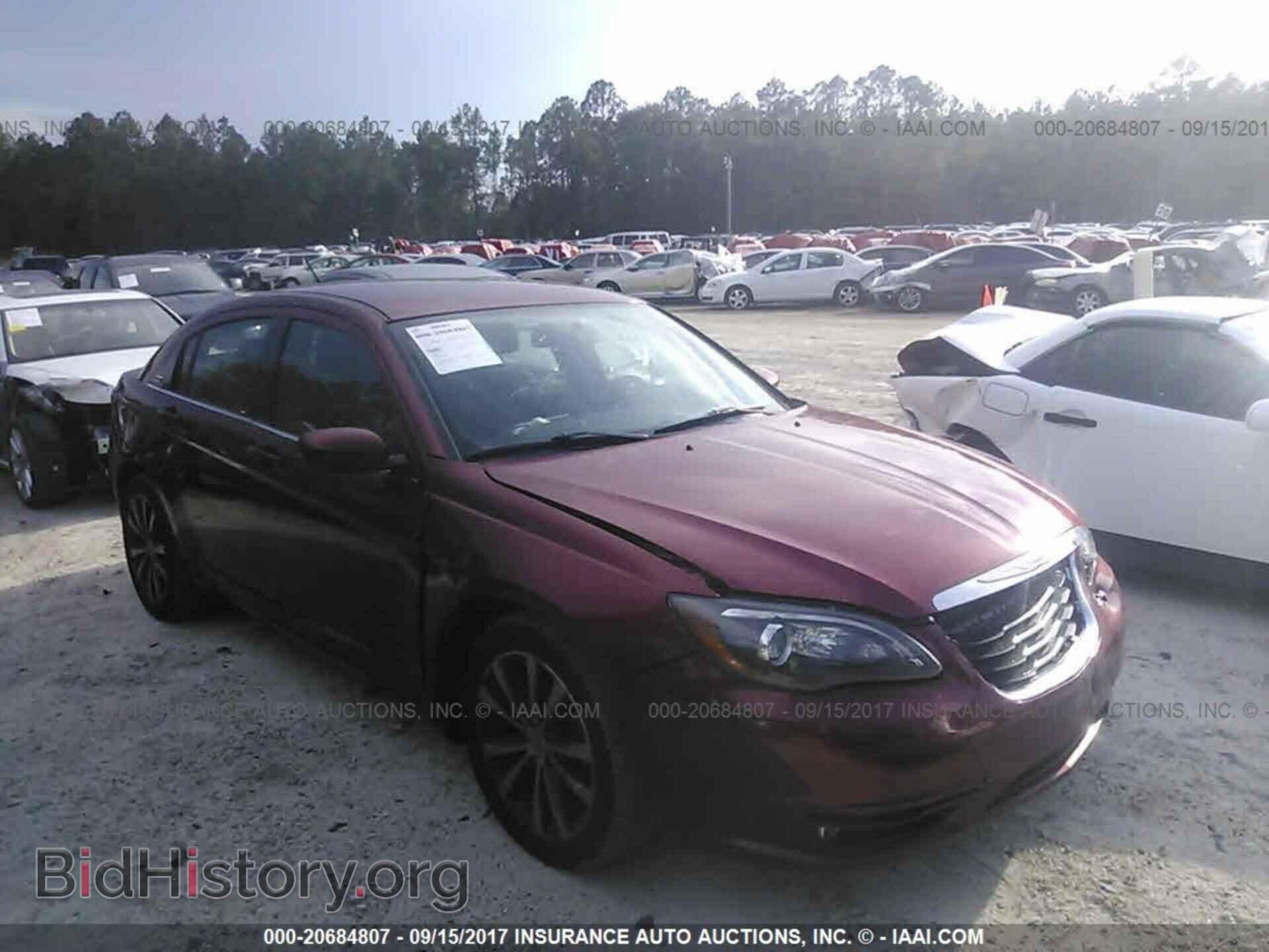 Photo 1C3CCBBG2DN720116 - Chrysler 200 2013