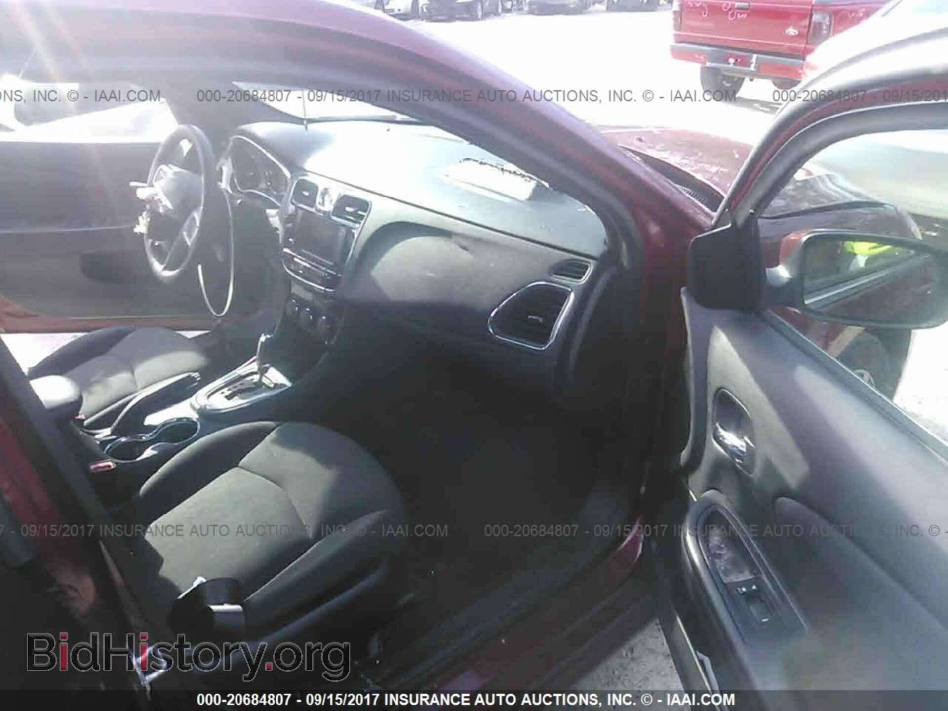 2013 Chrysler 200 - VIN: 1C3CCBBG2DN720116 - Photo 5