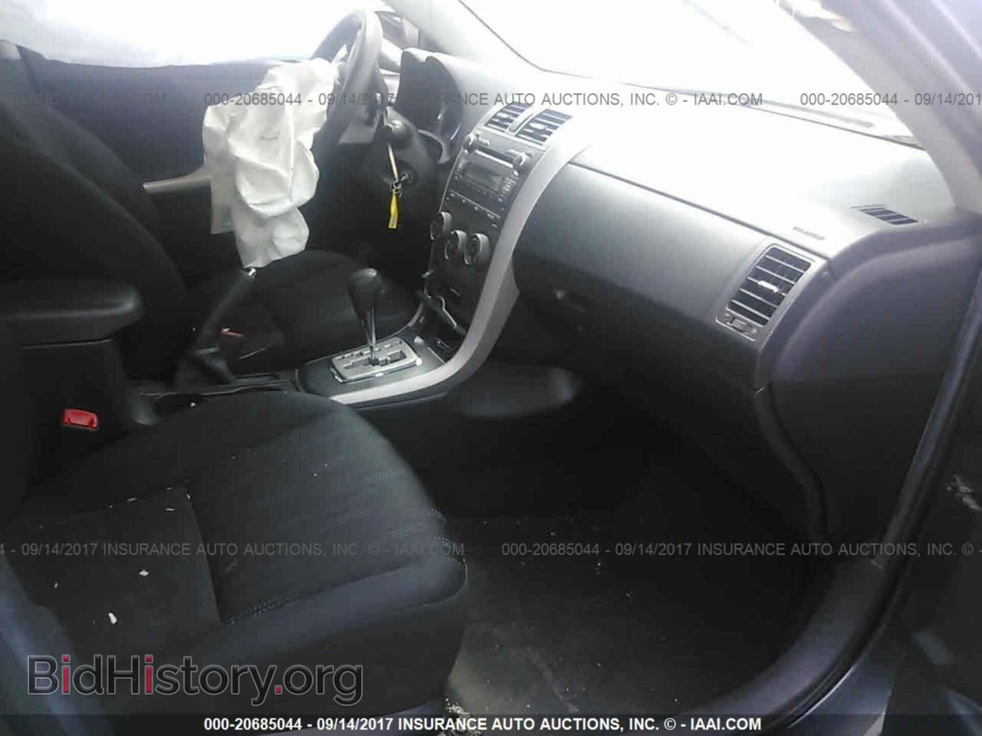 2011 Toyota Corolla - VIN: 2T1BU4EEXBC746036 - Photo 5