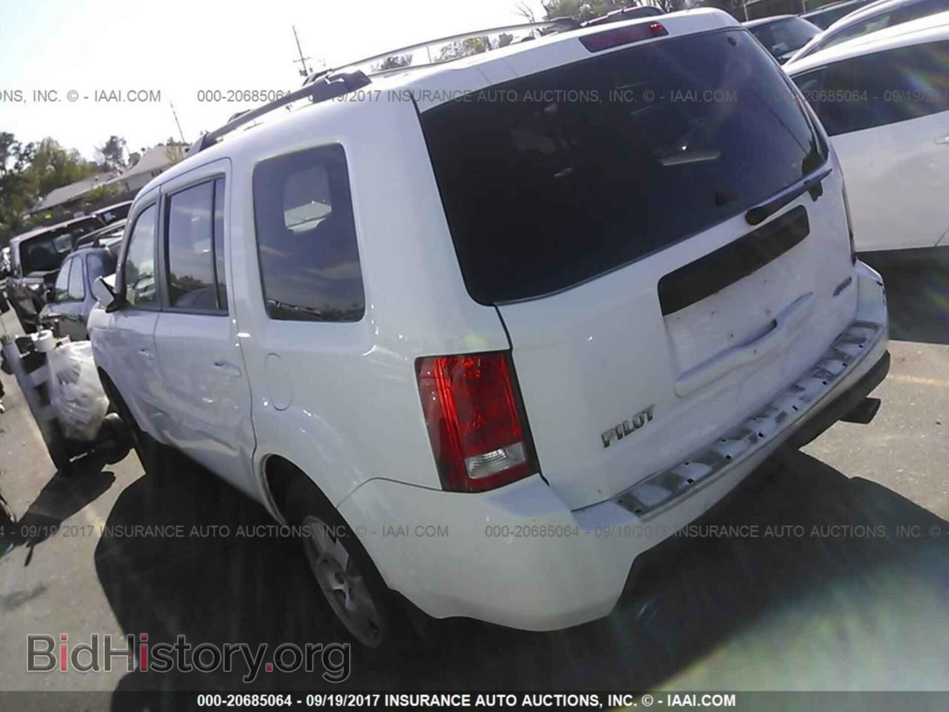 2011 Honda Pilot - VIN: 5FNYF4H78BB050577 - Фото 3
